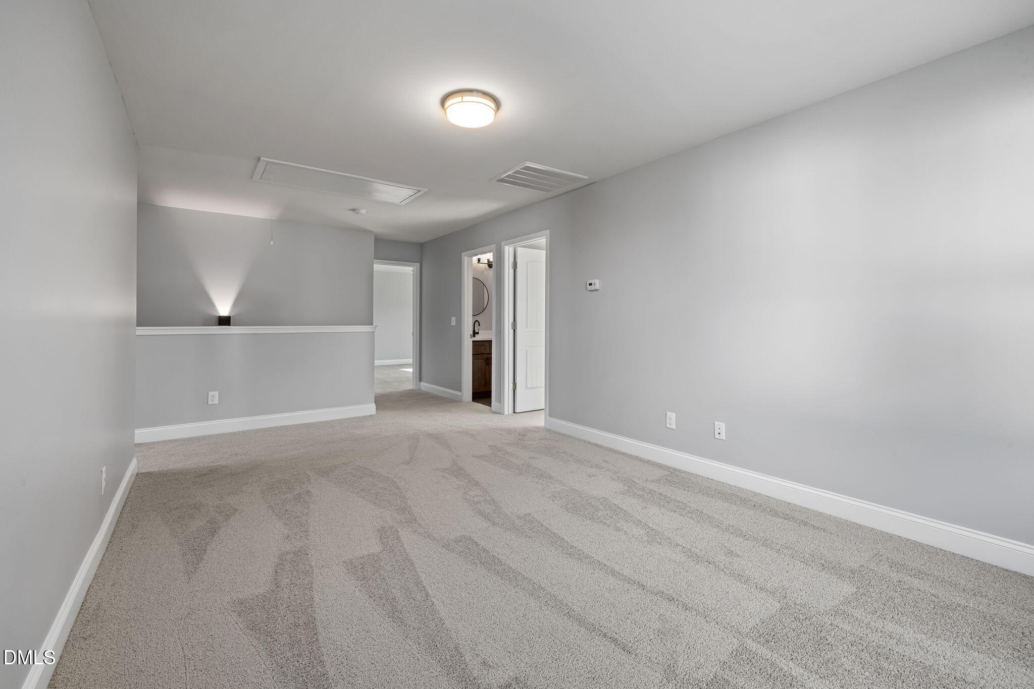 521 Groveview Wynd Property Photo 19