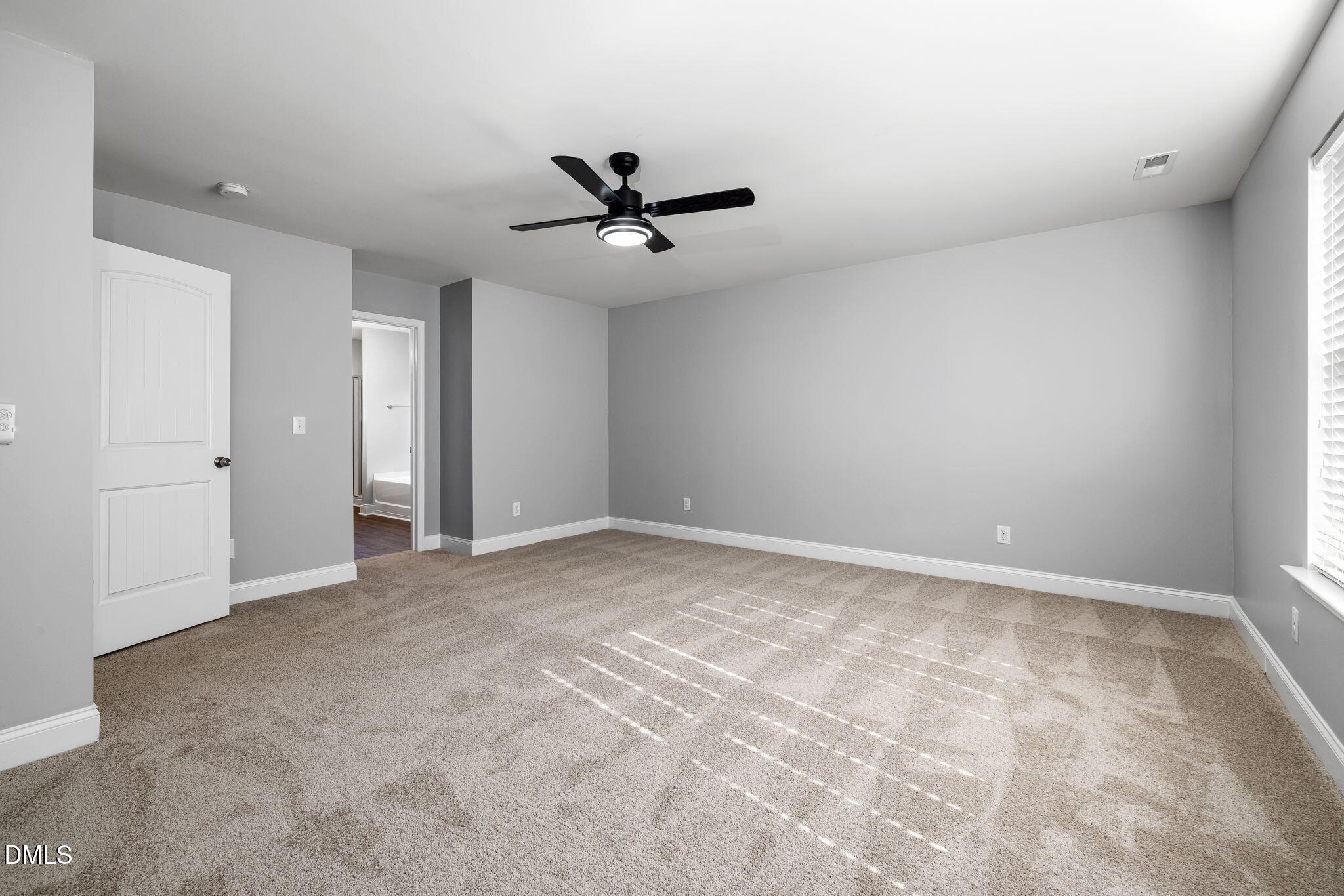 521 Groveview Wynd Property Photo 21