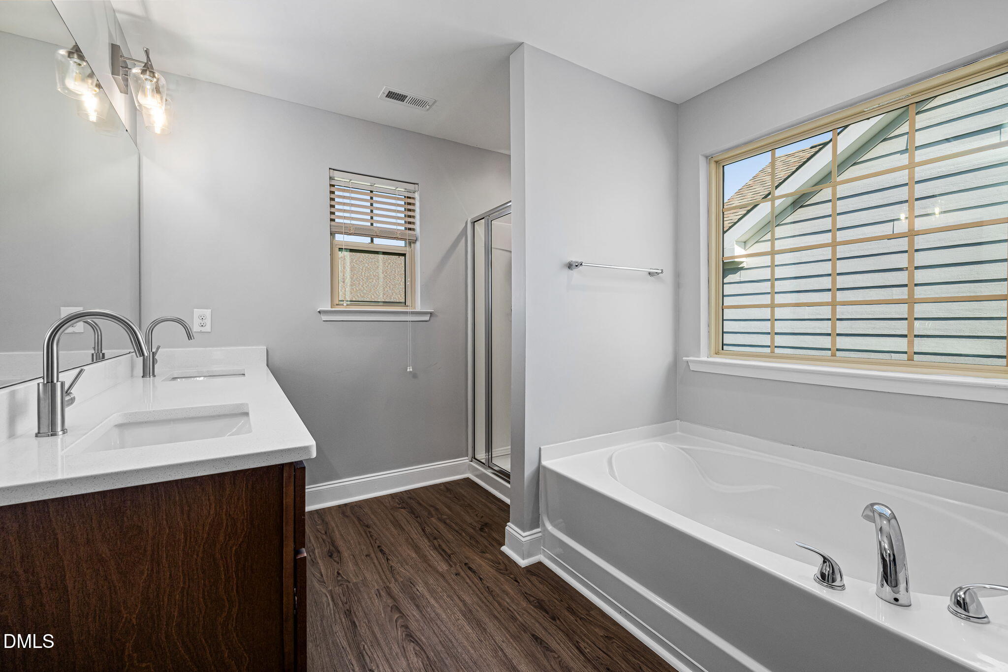521 Groveview Wynd Property Photo 24