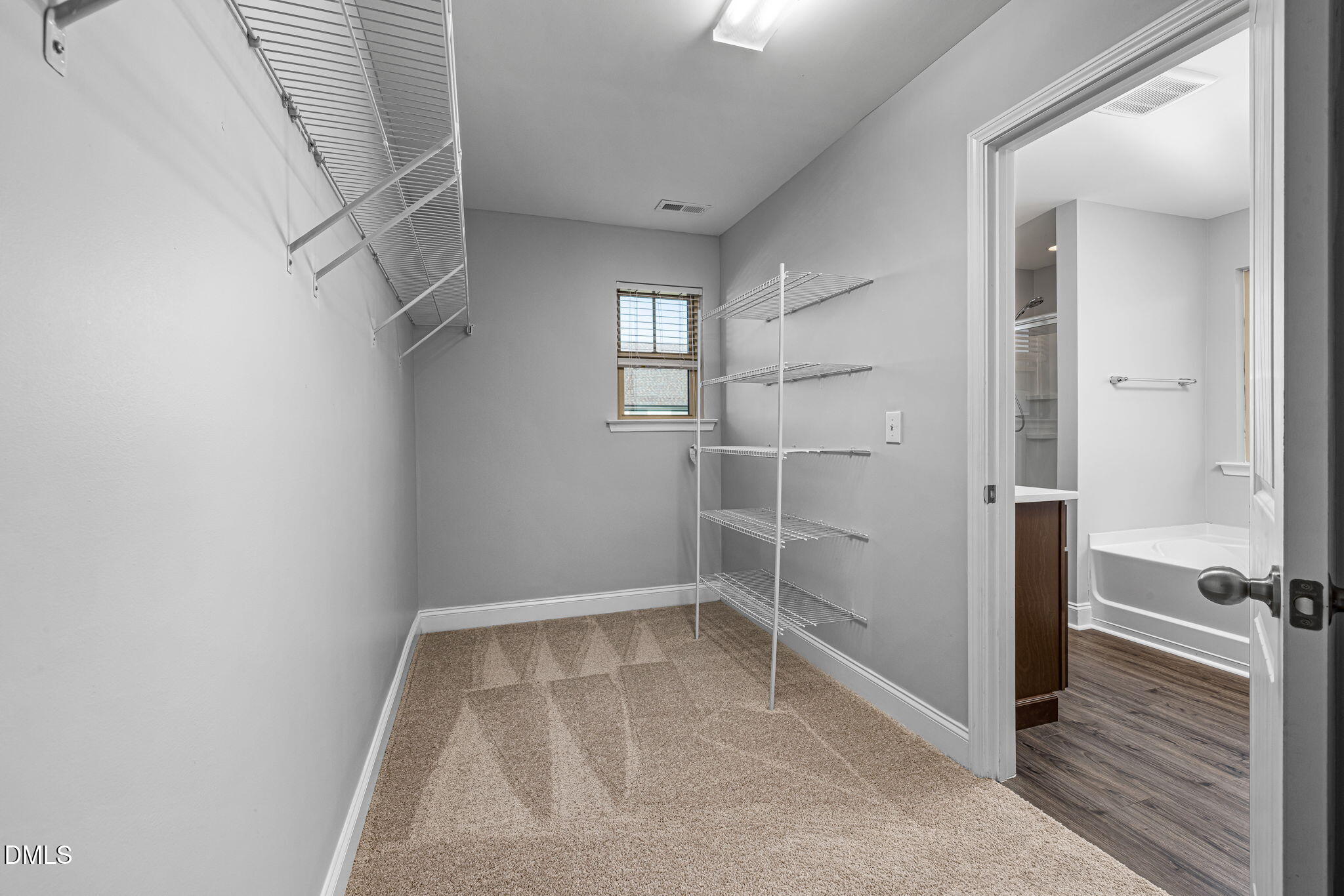 521 Groveview Wynd Property Photo 25