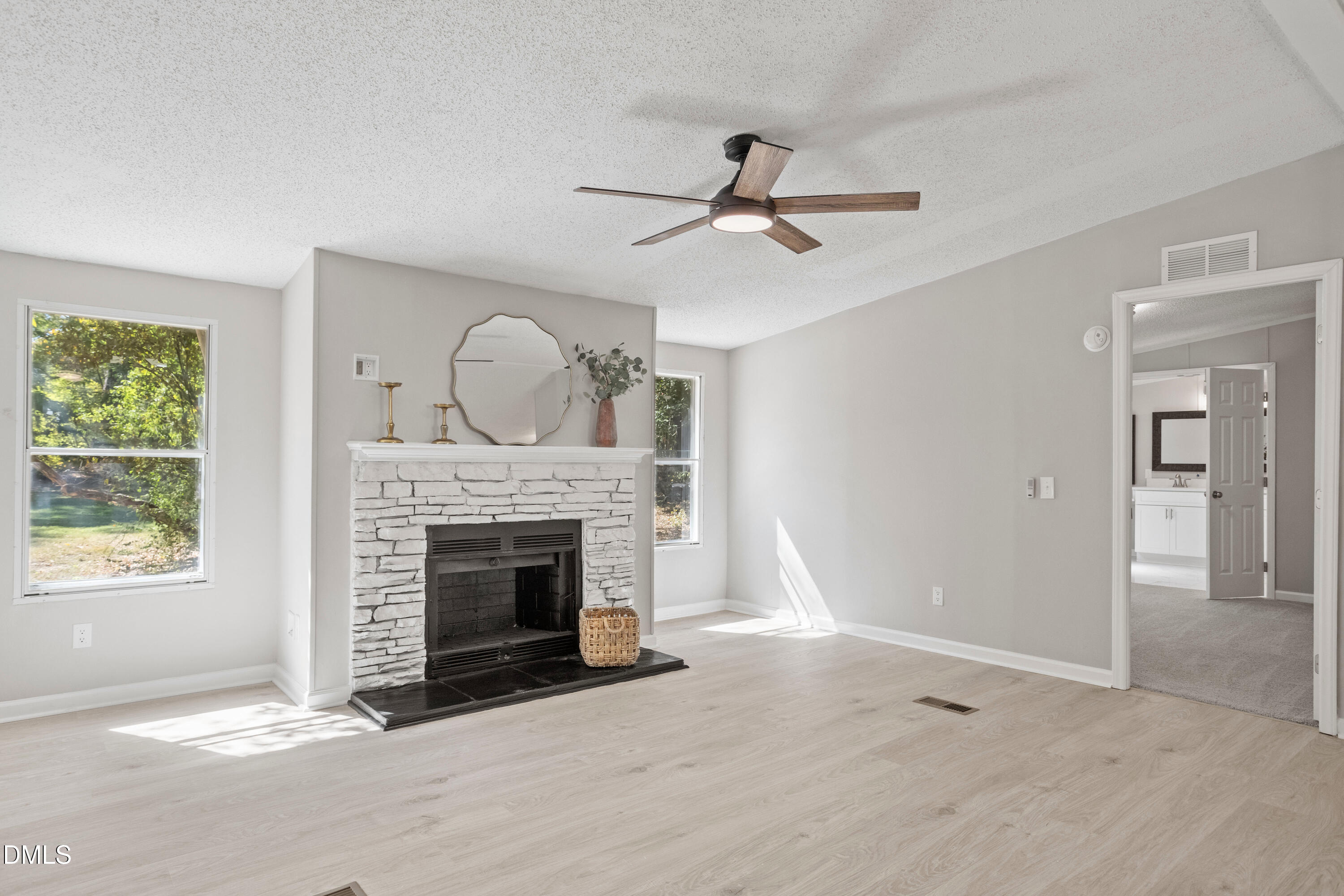131 Blalock Street Property Photo 8