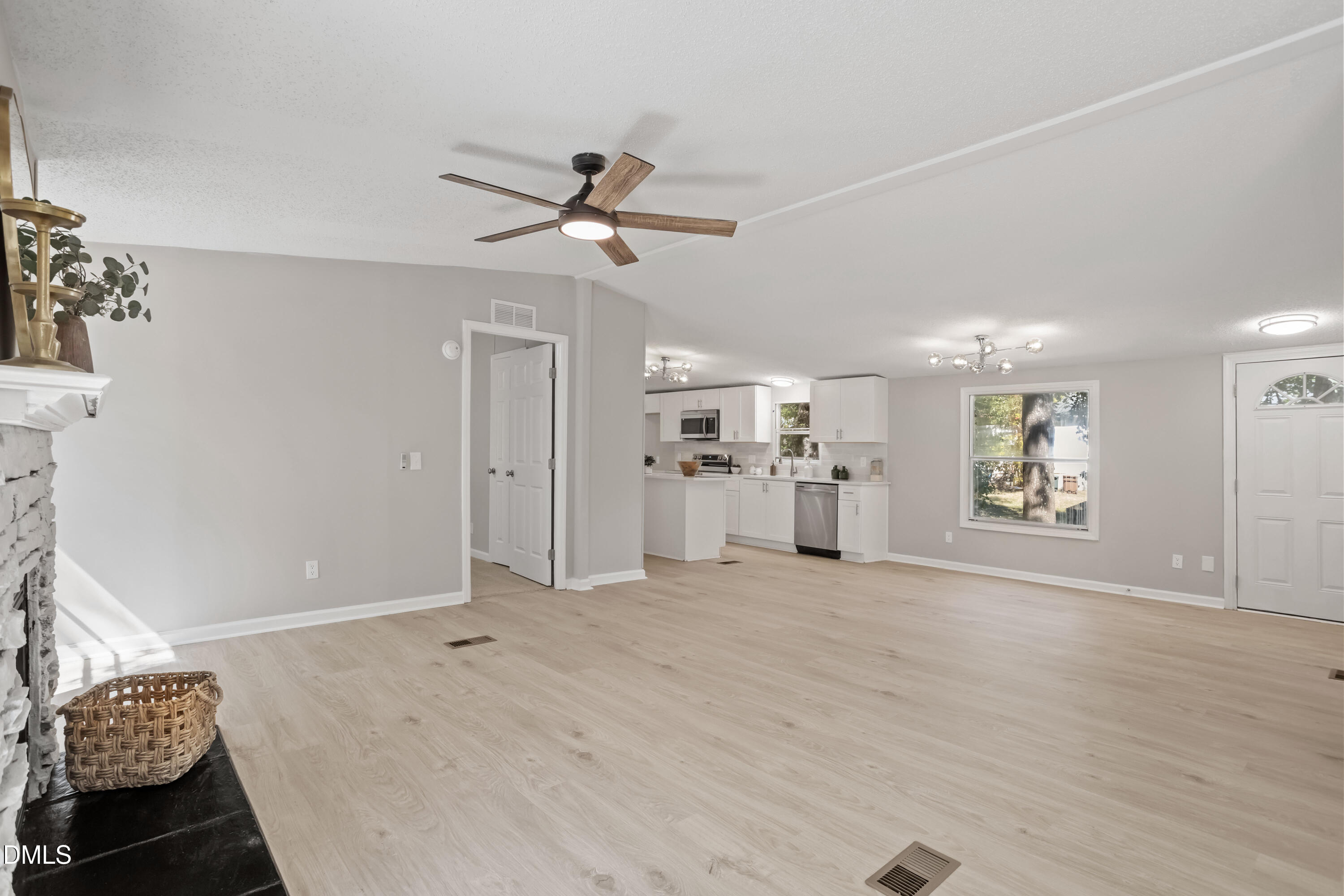 131 Blalock Street Property Photo 12