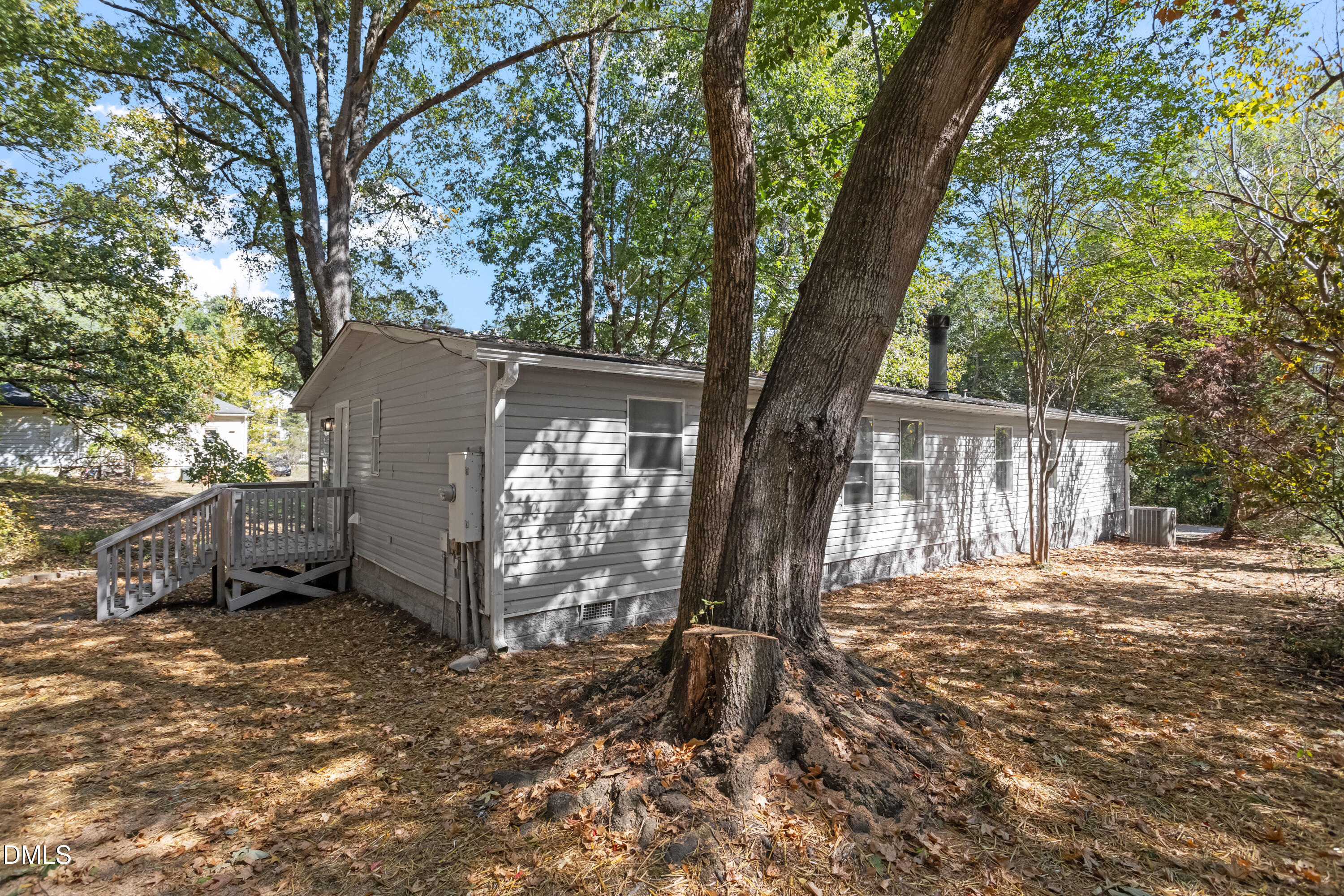 131 Blalock Street Property Photo 25