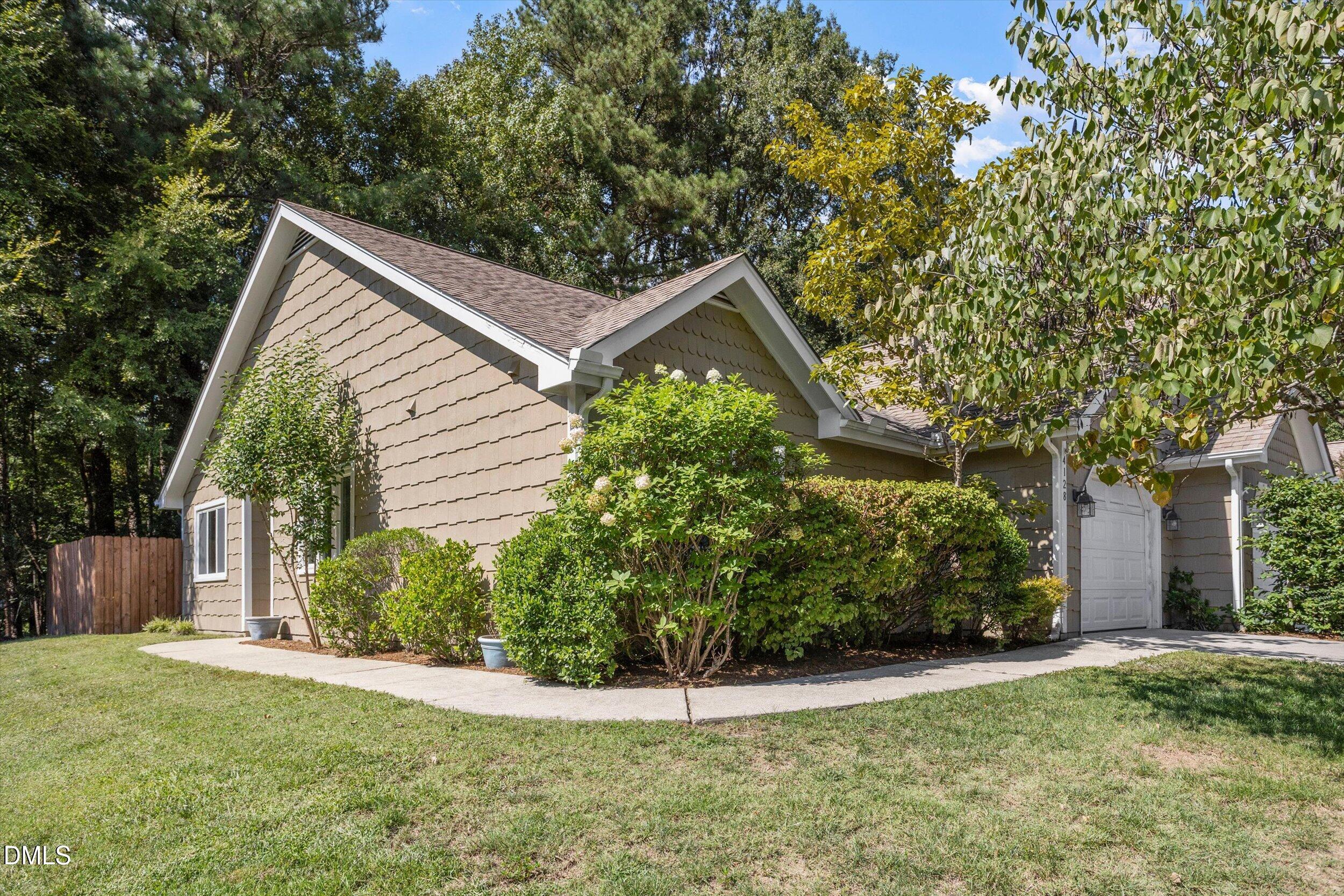 4128 Pin Oak Drive Property Photo 2