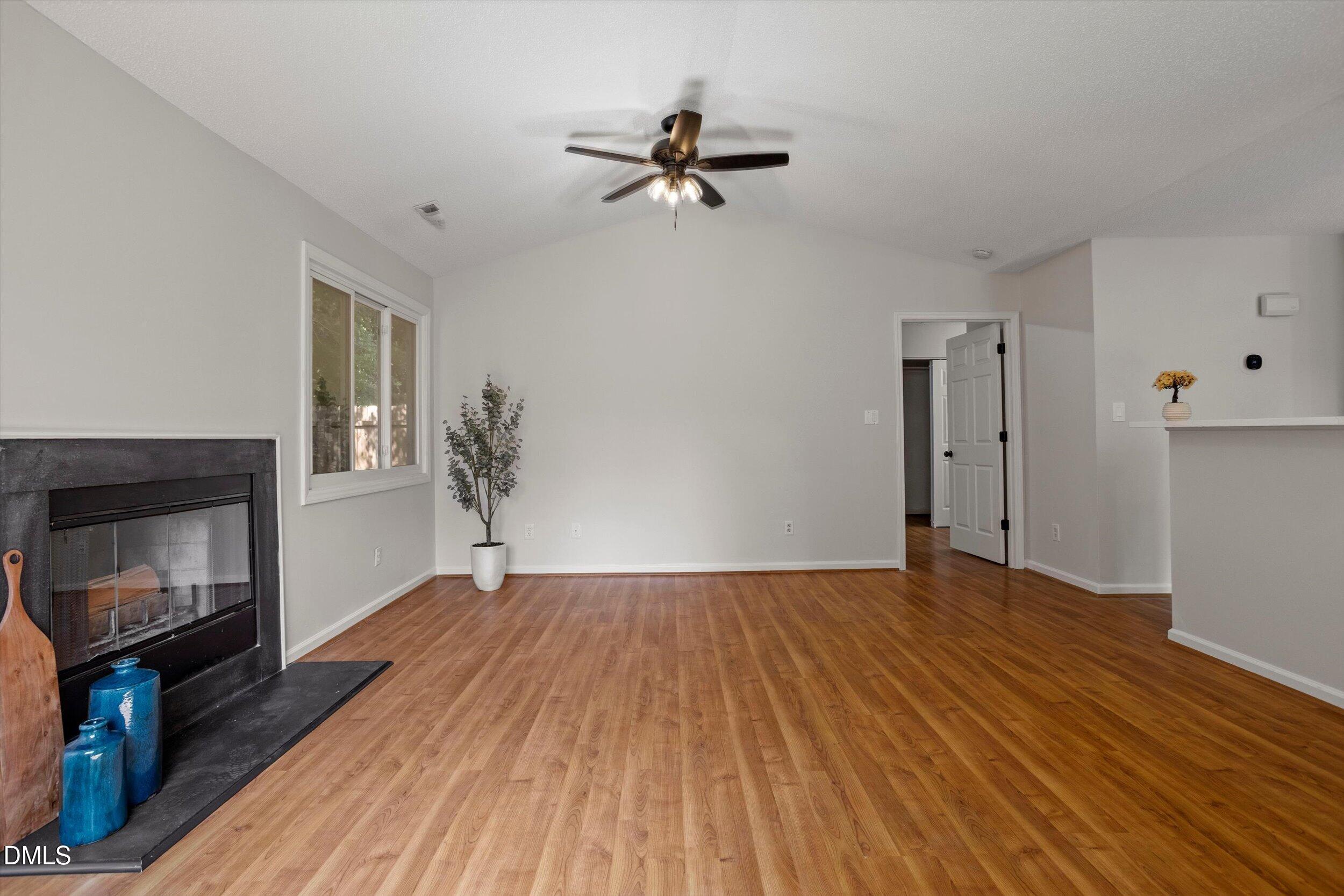 4128 Pin Oak Drive Property Photo 8