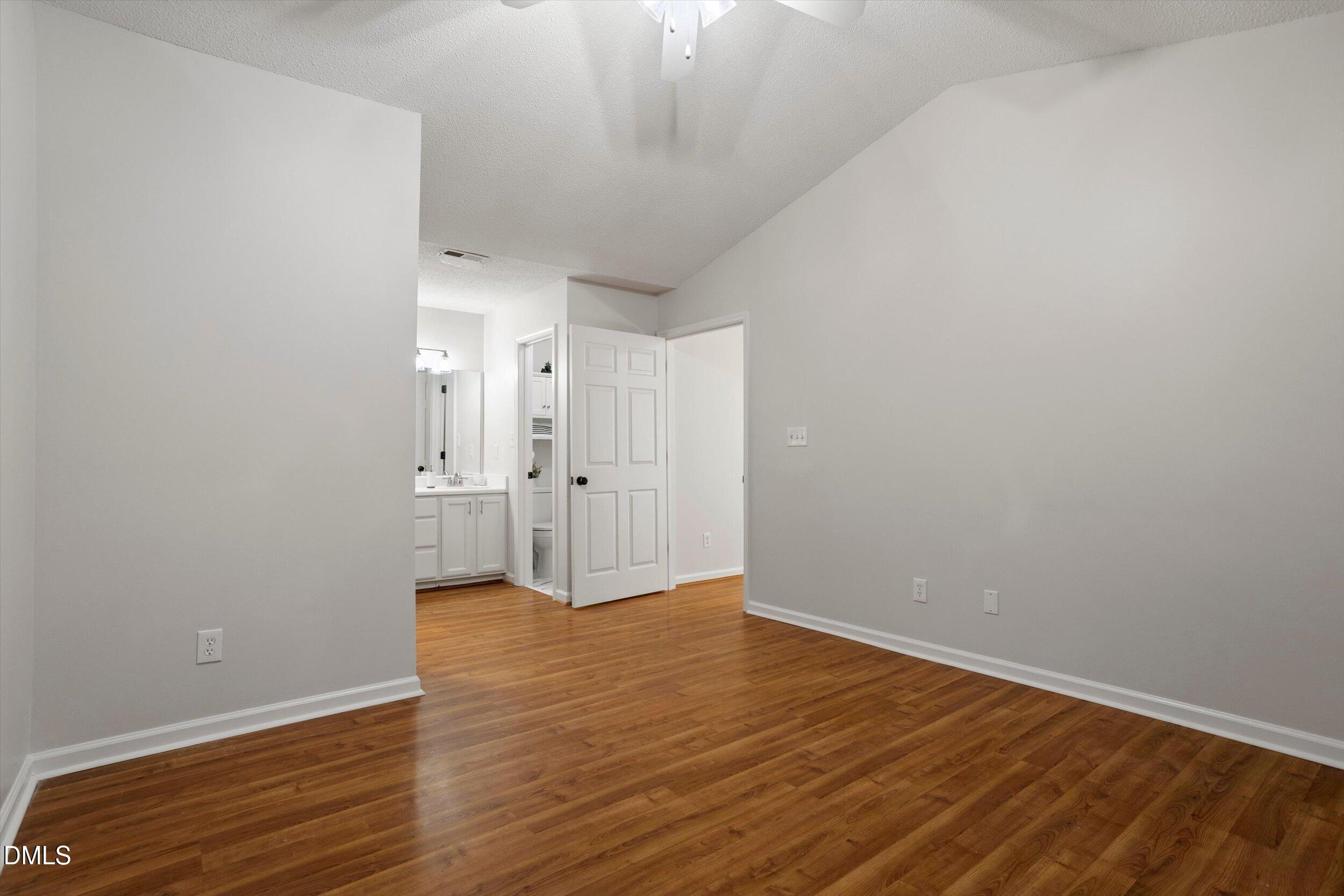 4128 Pin Oak Drive Property Photo 11