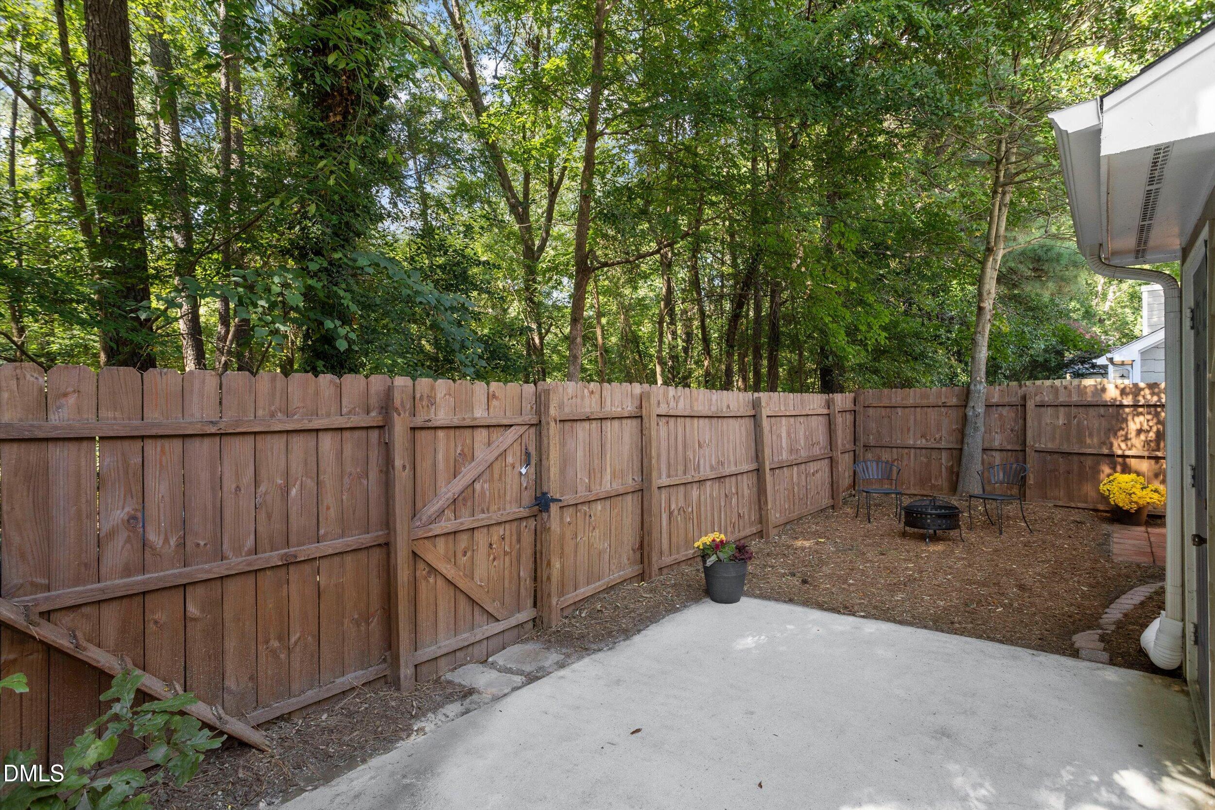 4128 Pin Oak Drive Property Photo 30