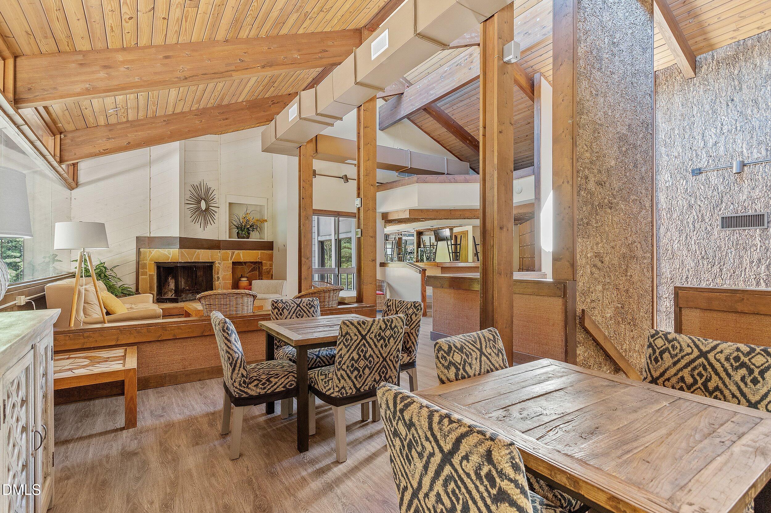4128 Pin Oak Drive Property Photo 36