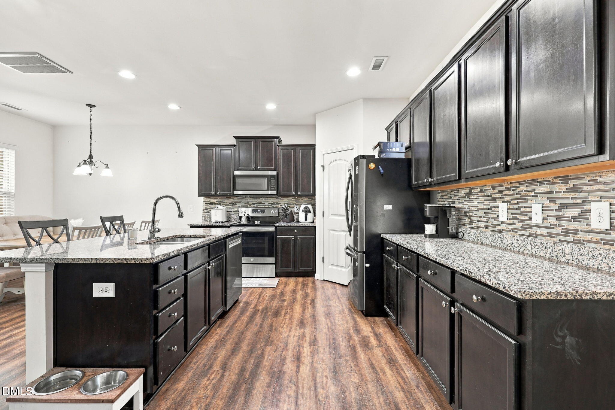 3665 Althorp Drive Property Photo 6