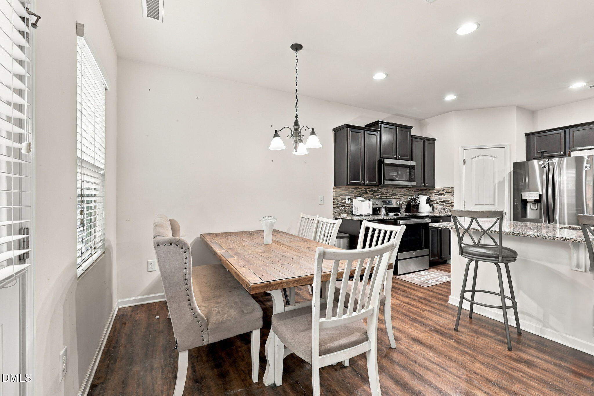 3665 Althorp Drive Property Photo 14