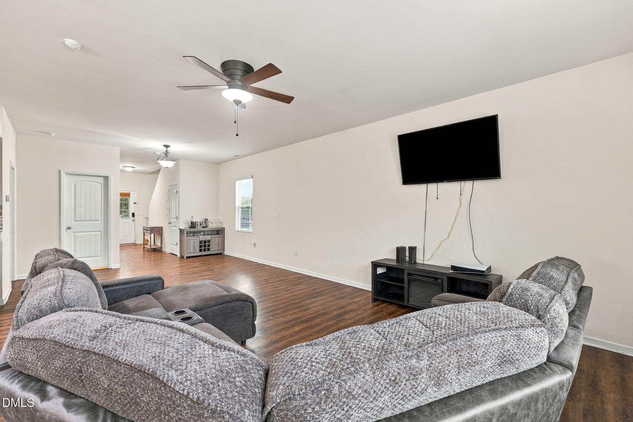3665 Althorp Drive Property Photo 15