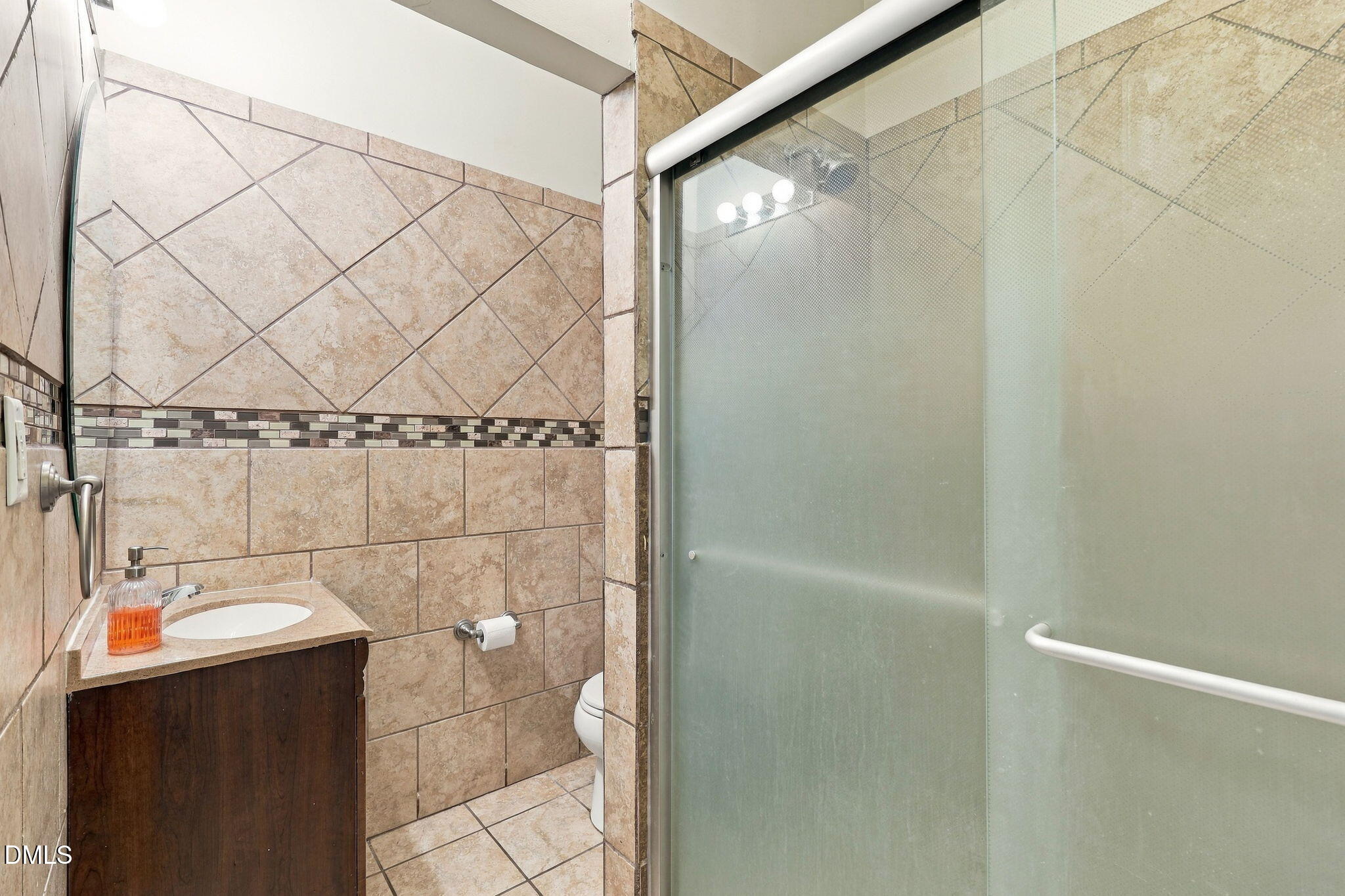 3665 Althorp Drive Property Photo 16