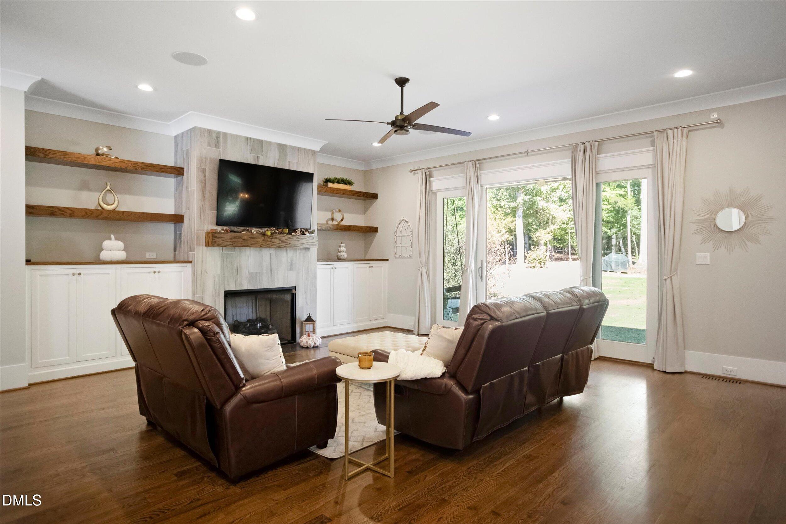 2025 Pleasant Forest Way Property Photo 16