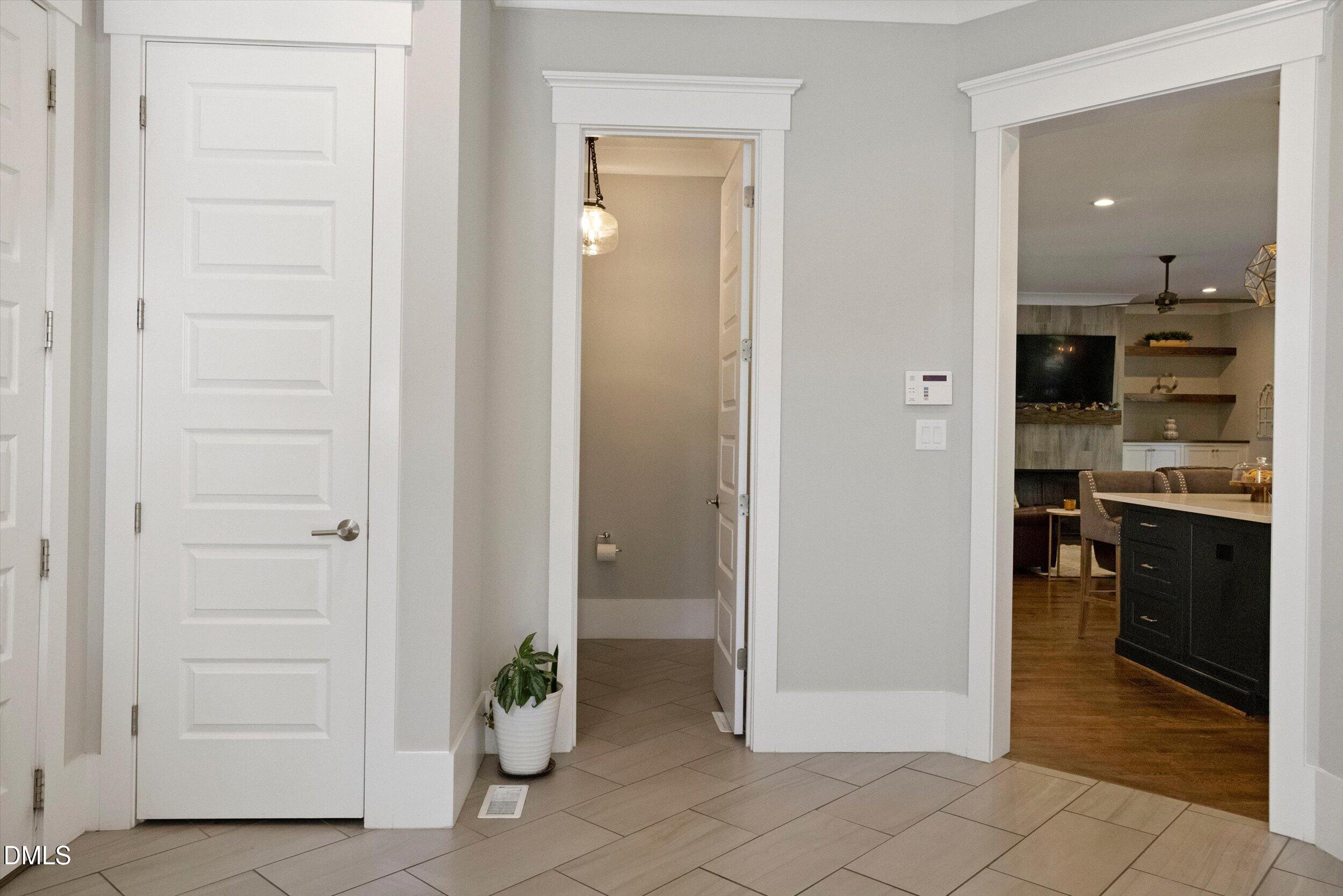 2025 Pleasant Forest Way Property Photo 32