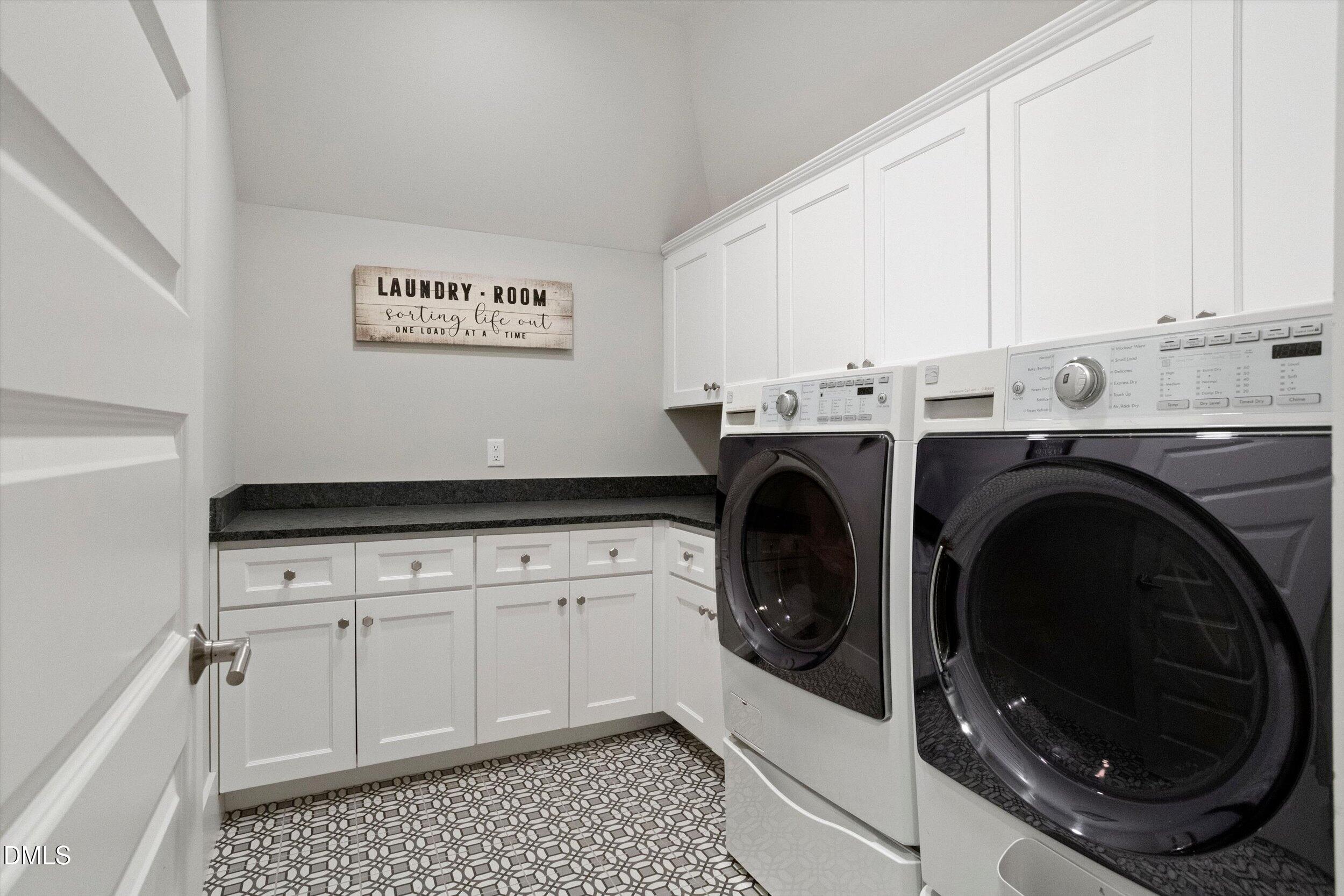 2025 Pleasant Forest Way Property Photo 48