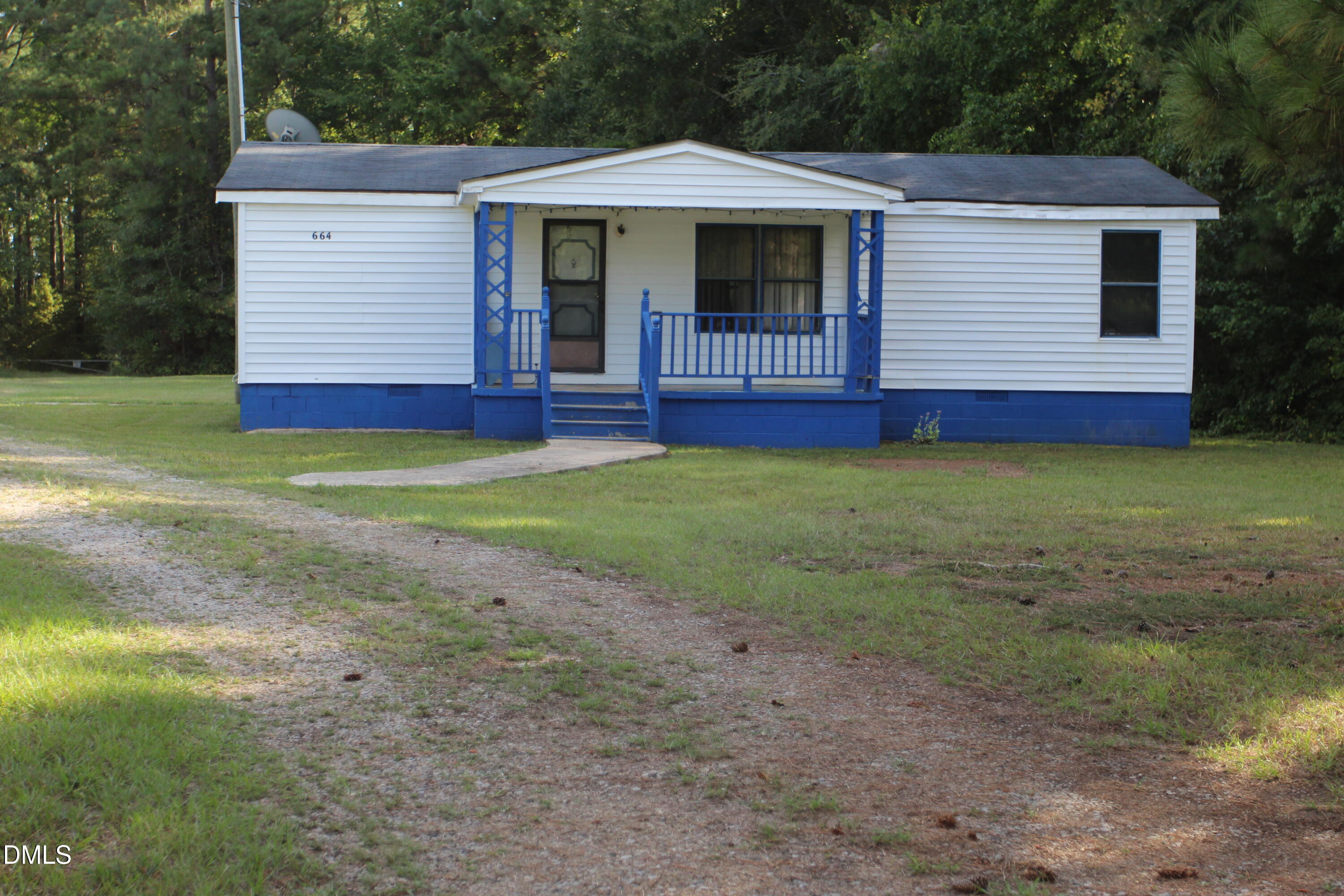 664 Lickskillet Road Property Photo 4
