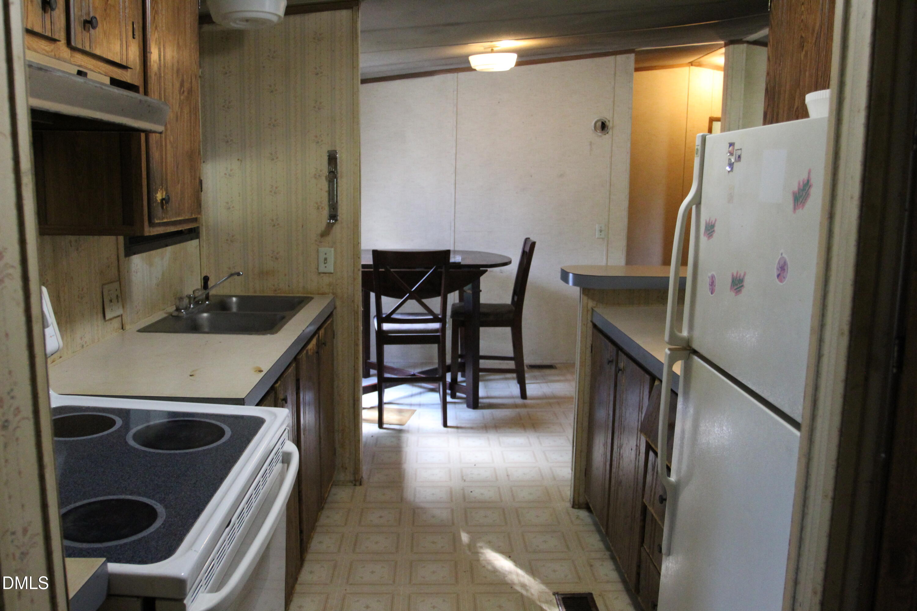 664 Lickskillet Road Property Photo 13