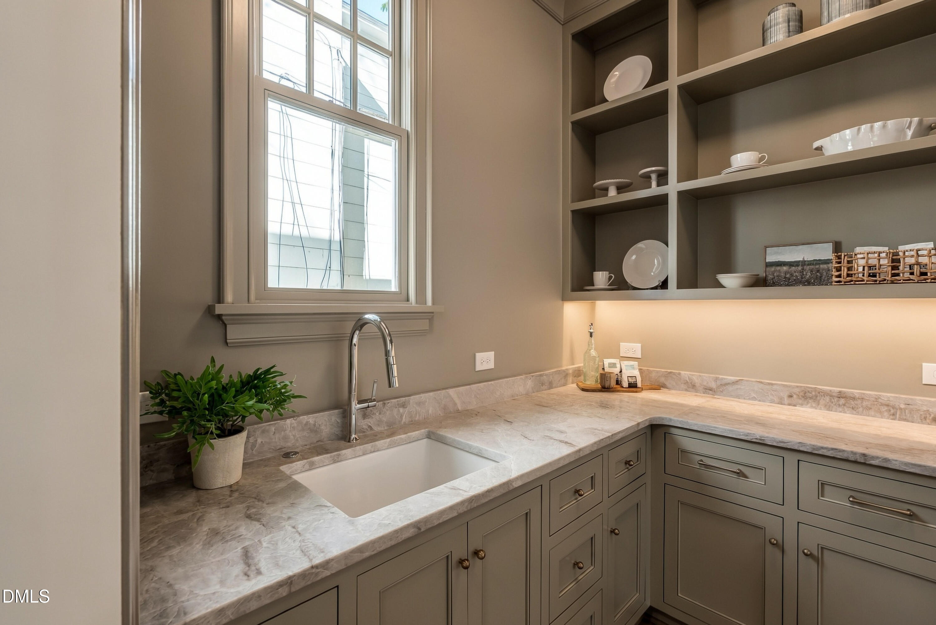 205 Park Avenue Property Photo 17