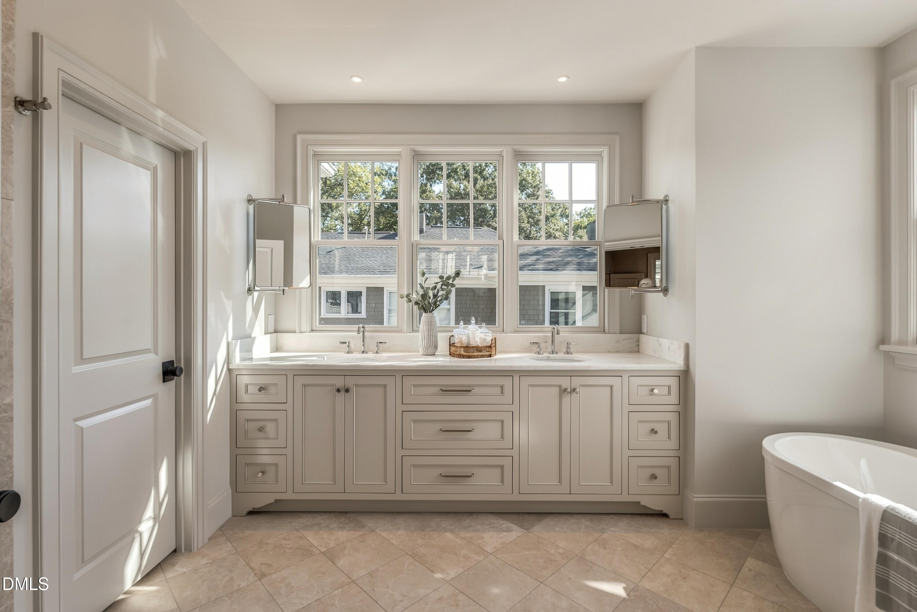 205 Park Avenue Property Photo 40