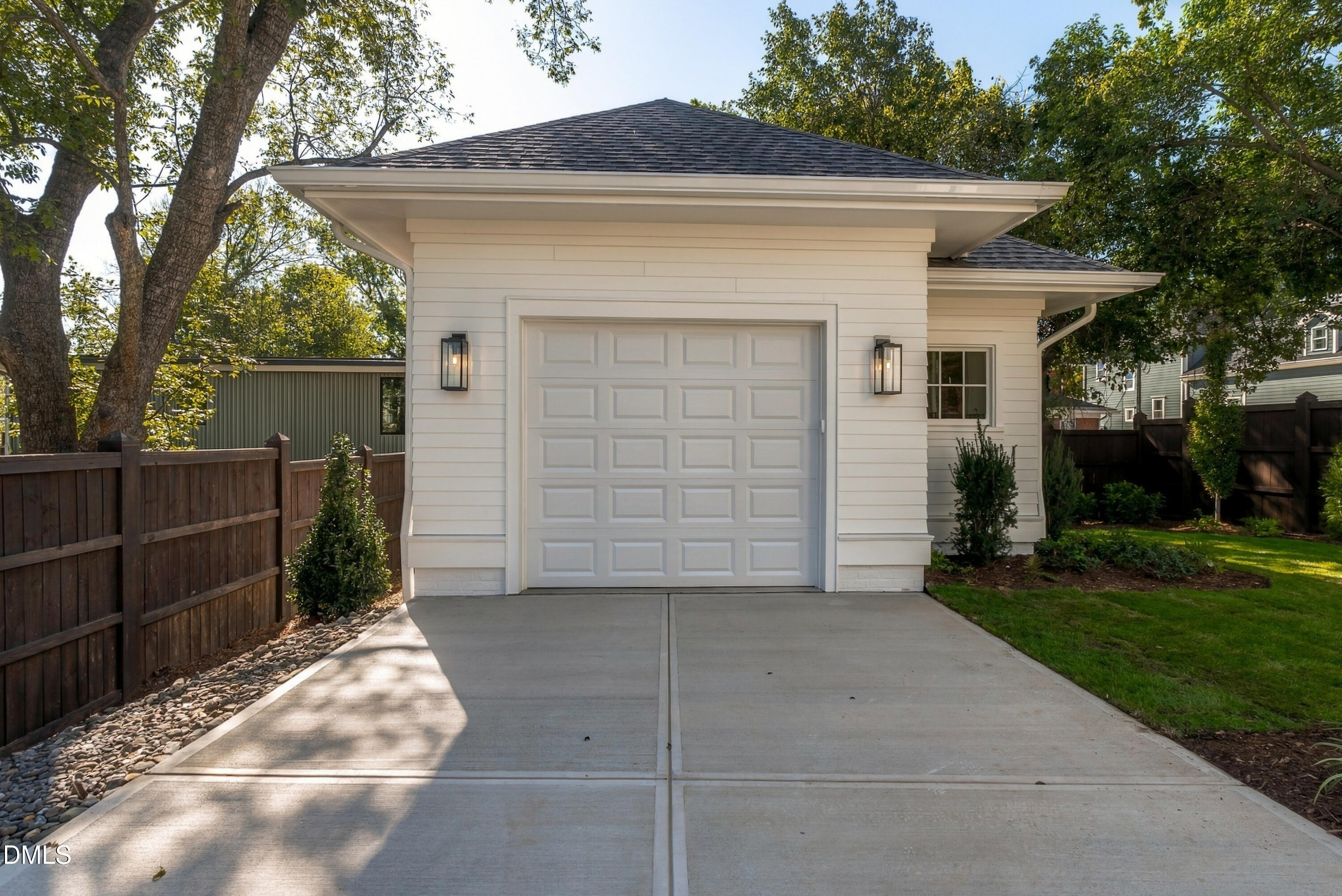 205 Park Avenue Property Photo 57