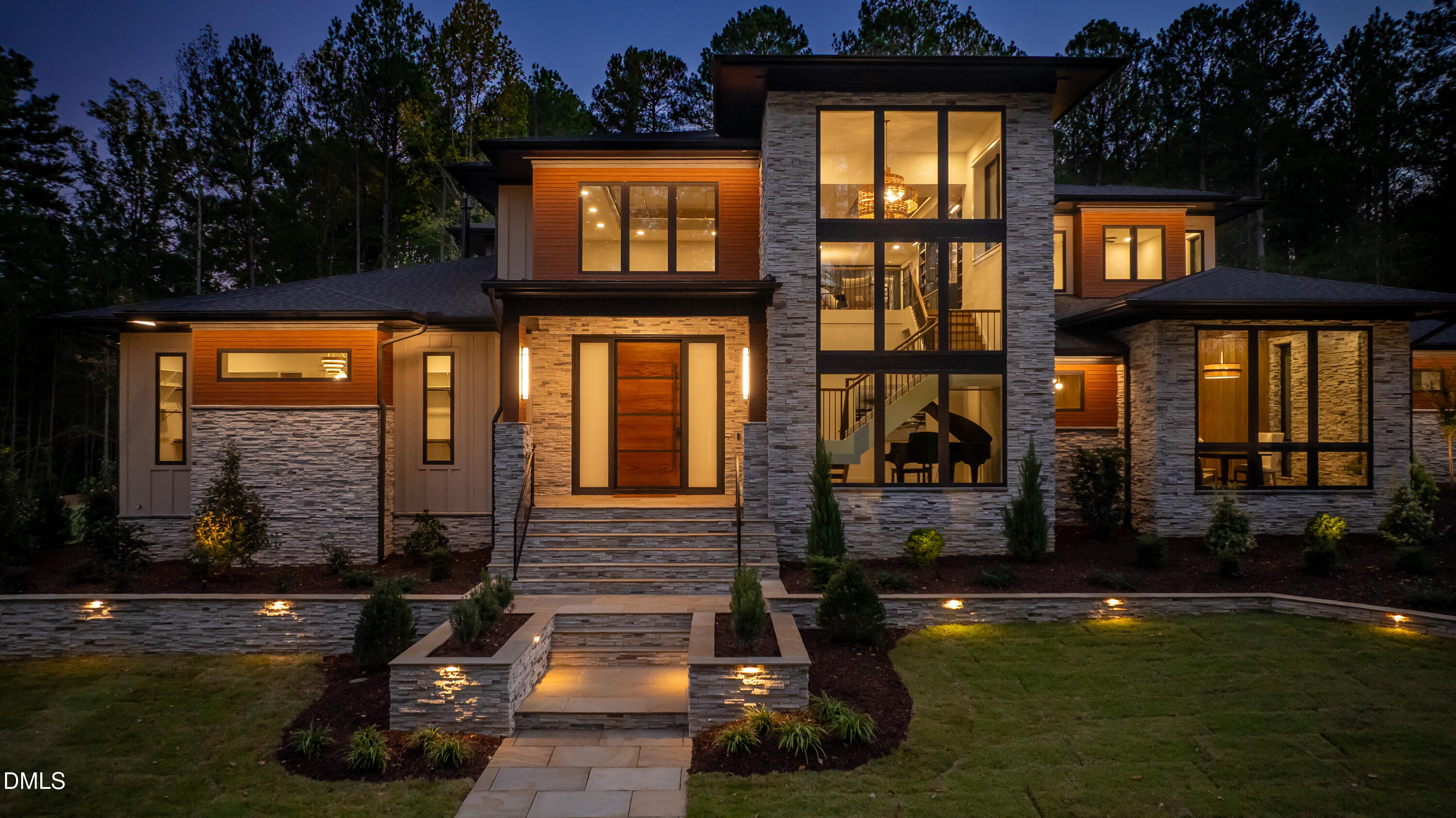 386 Brook Green Lane Property Photo 4