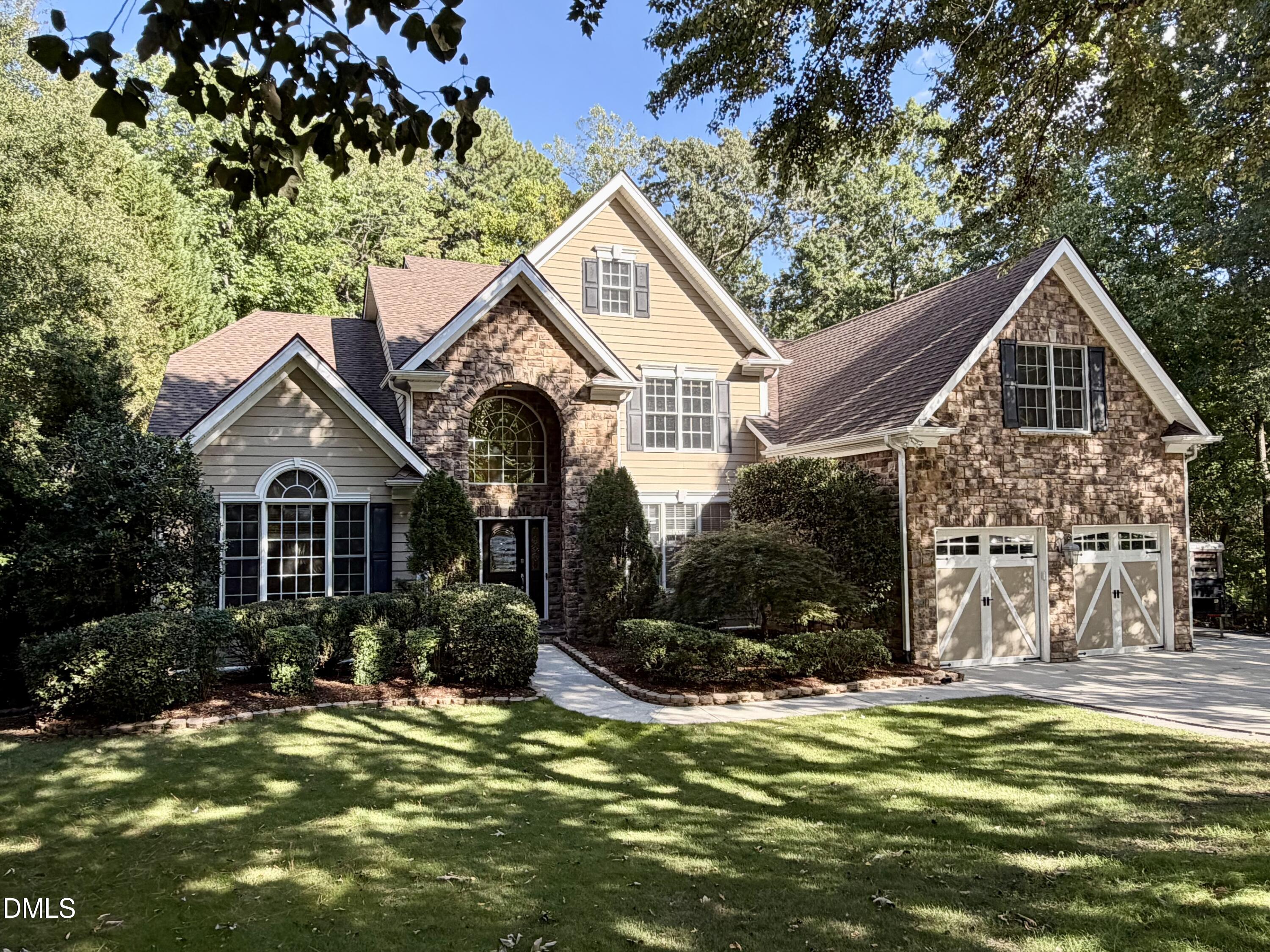 8208 Last Oak Court Property Photo 1