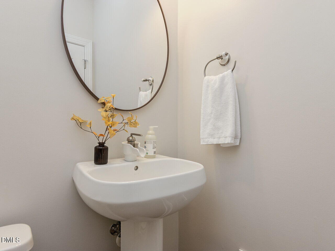 8208 Last Oak Court Property Photo 24