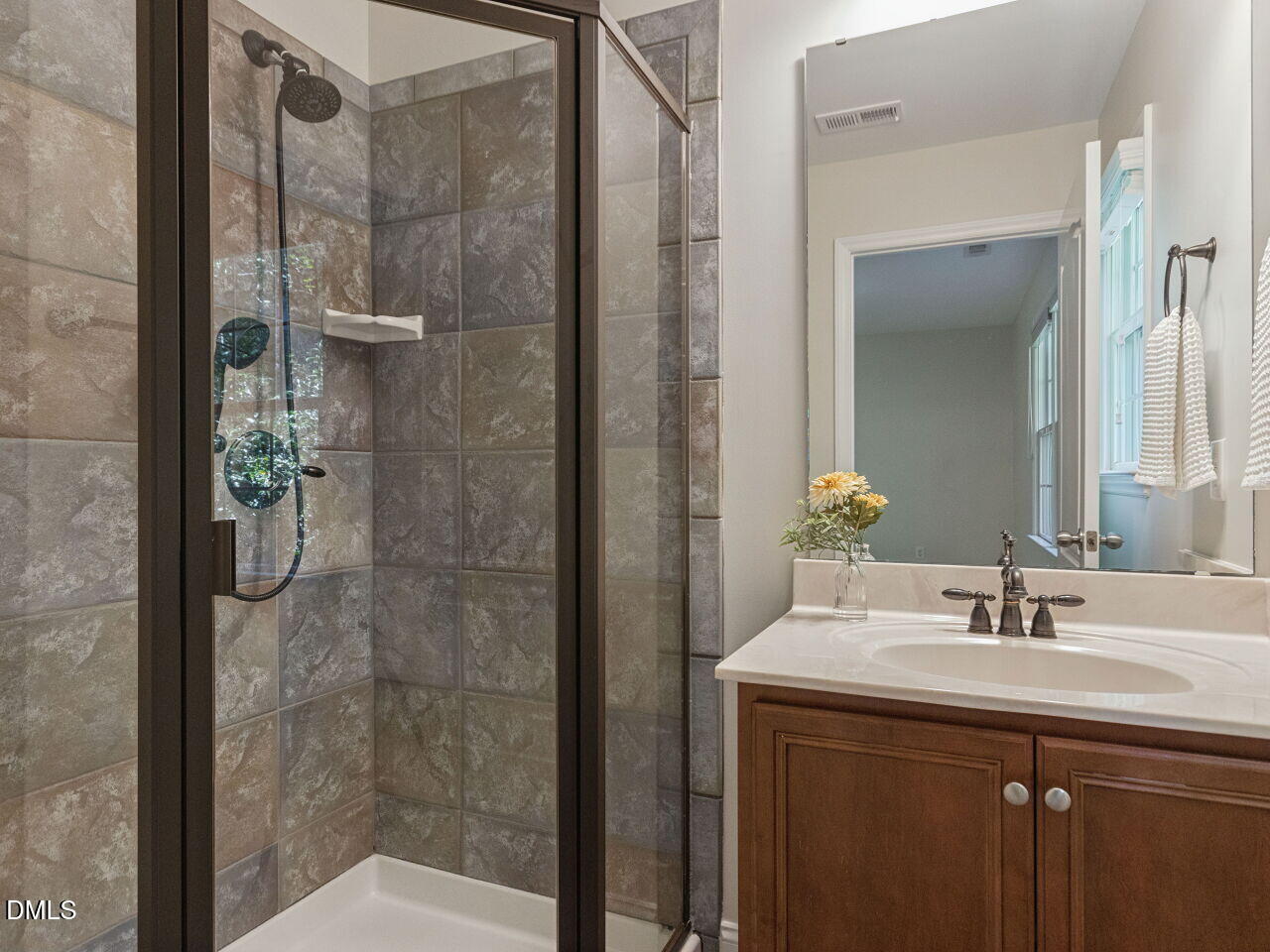 8208 Last Oak Court Property Photo 34