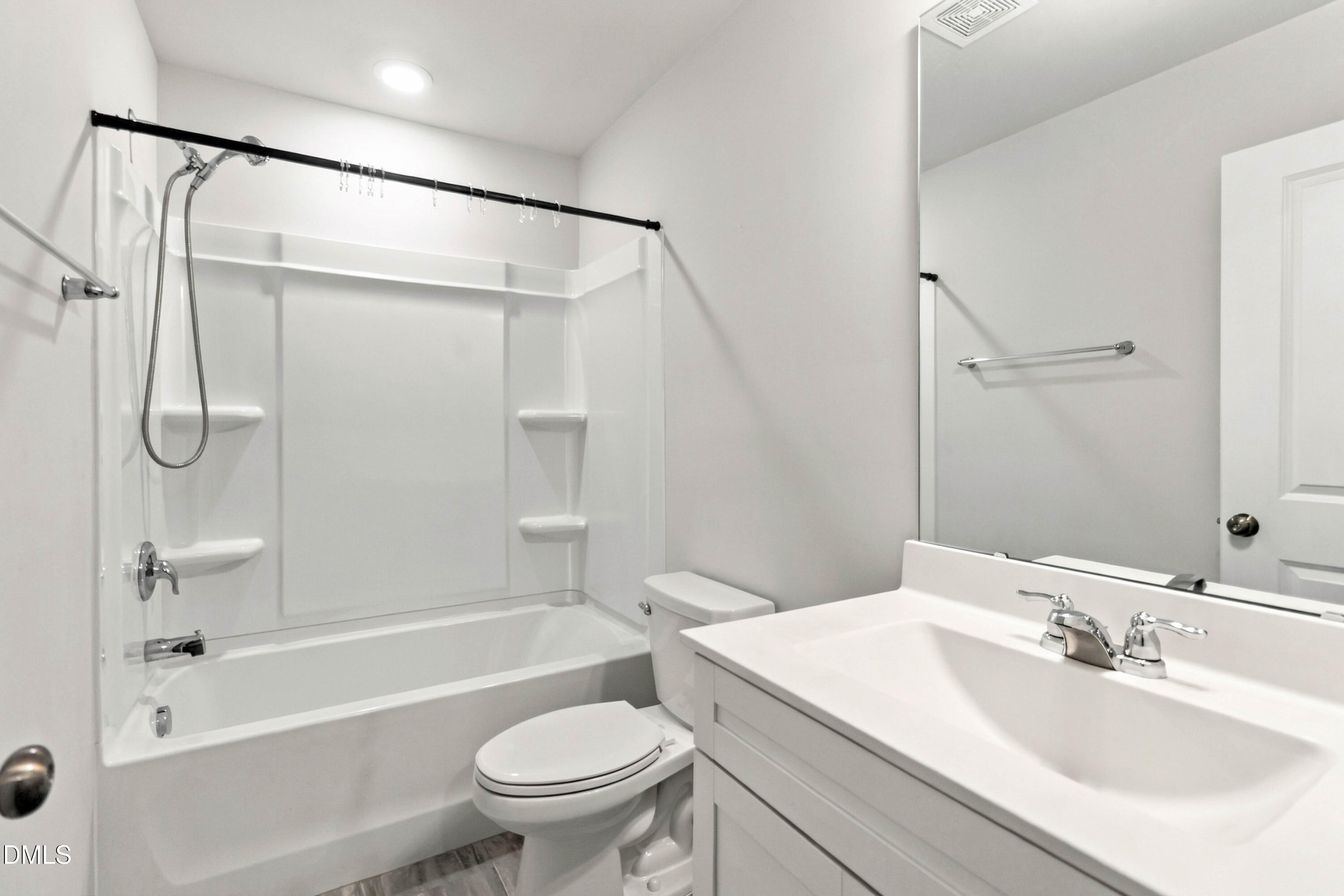 6417 Mentor Place Property Photo 27
