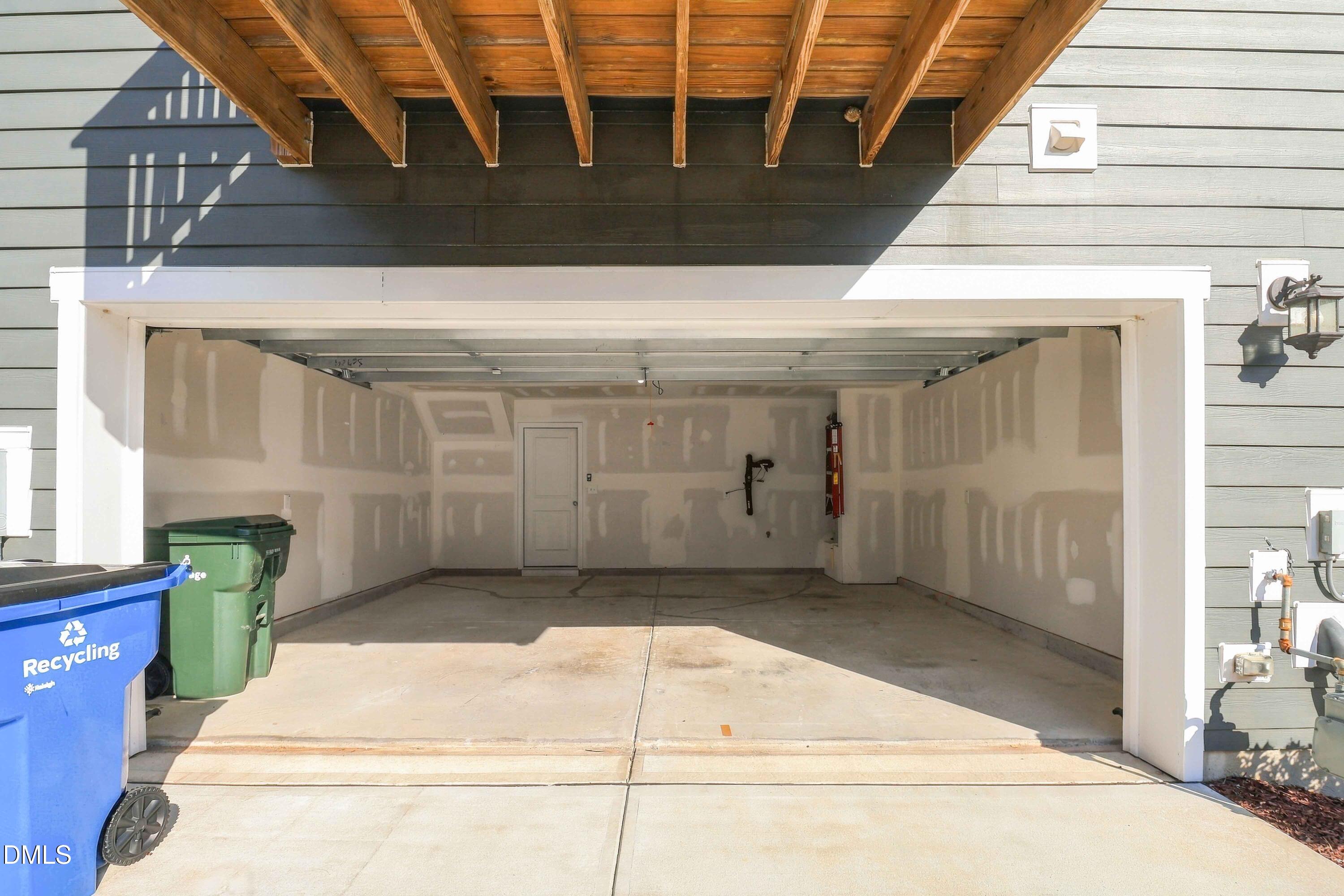 6417 Mentor Place Property Photo 30