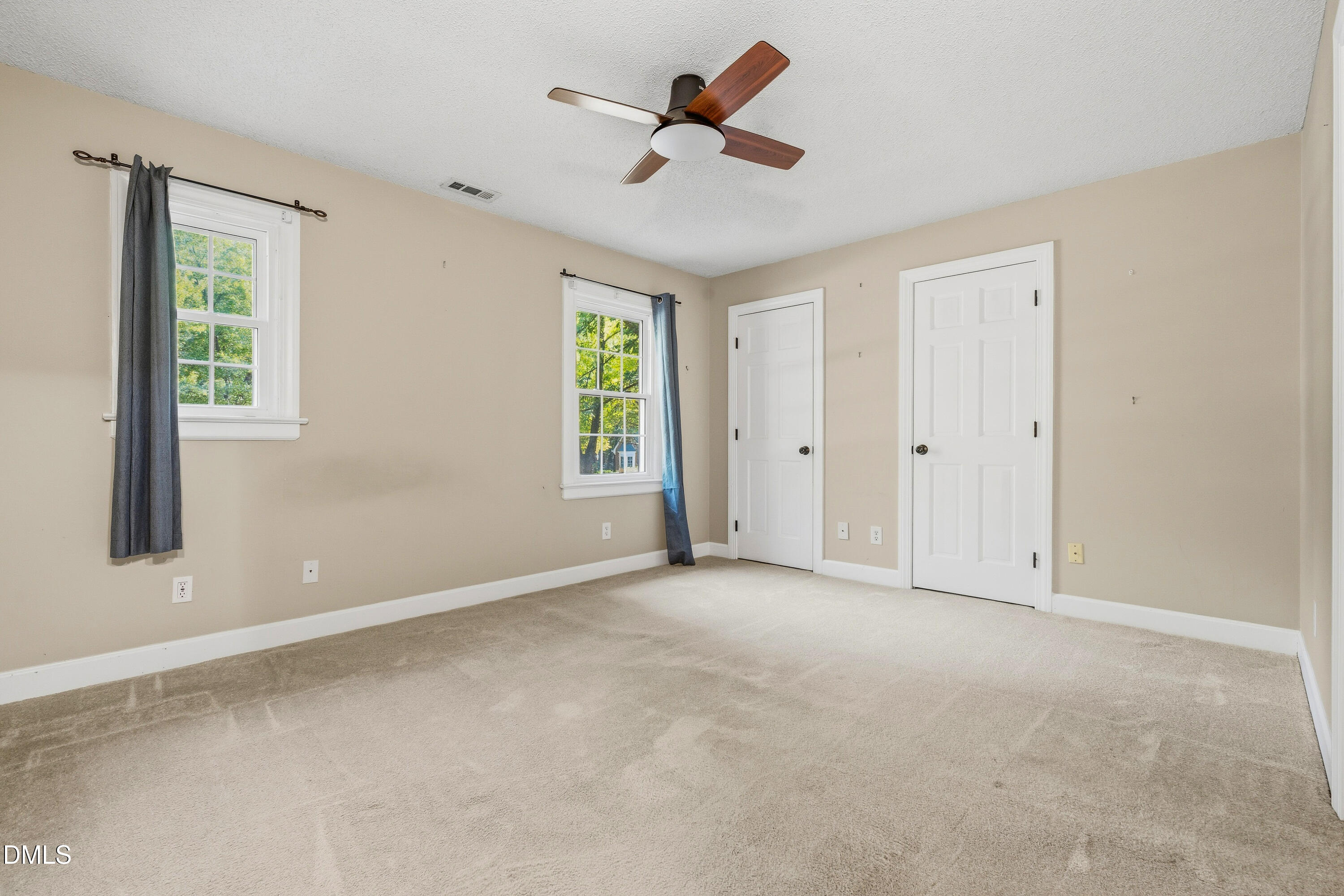 115 Hedgerow Court Property Photo 22