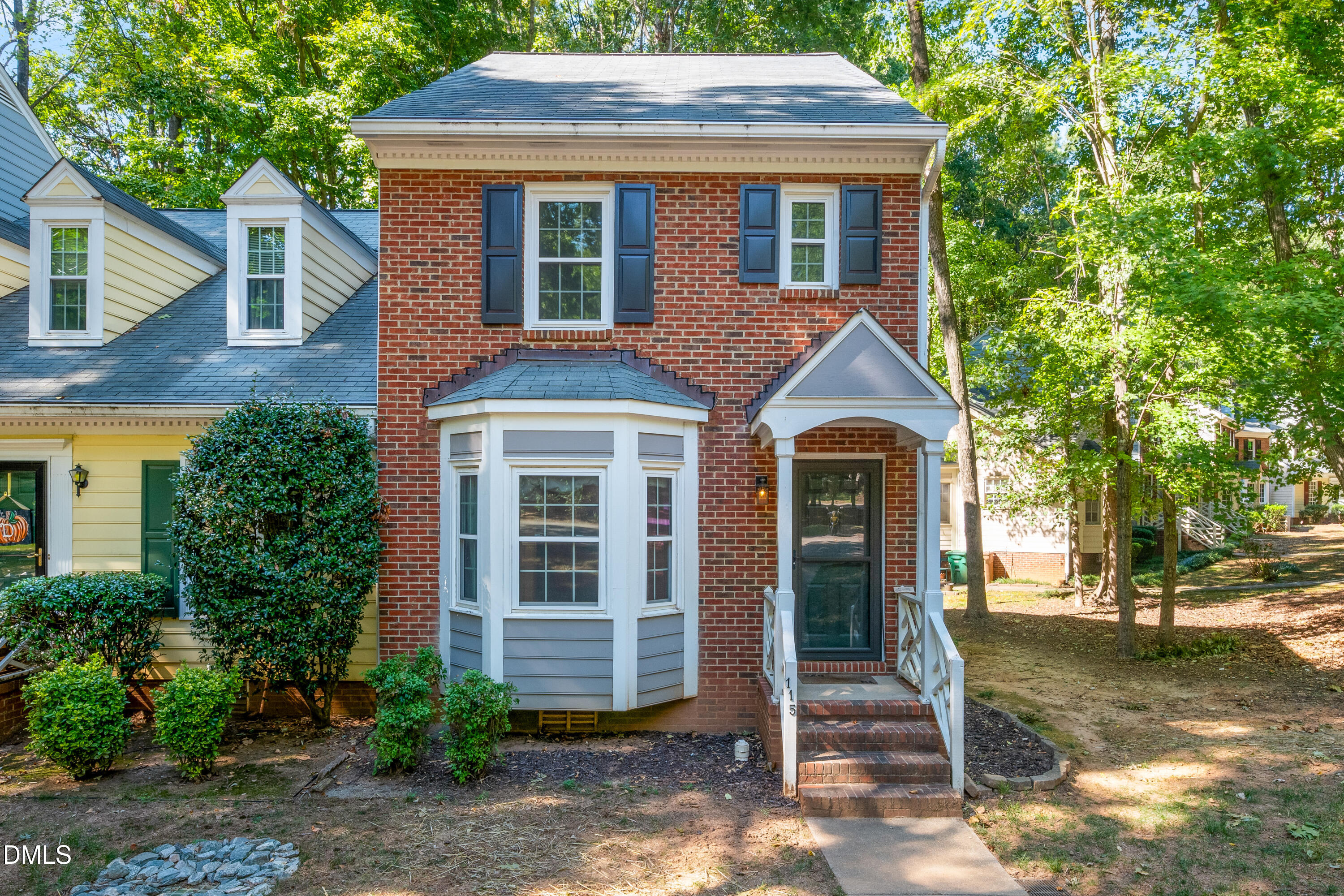 115 Hedgerow Court Property Photo 32