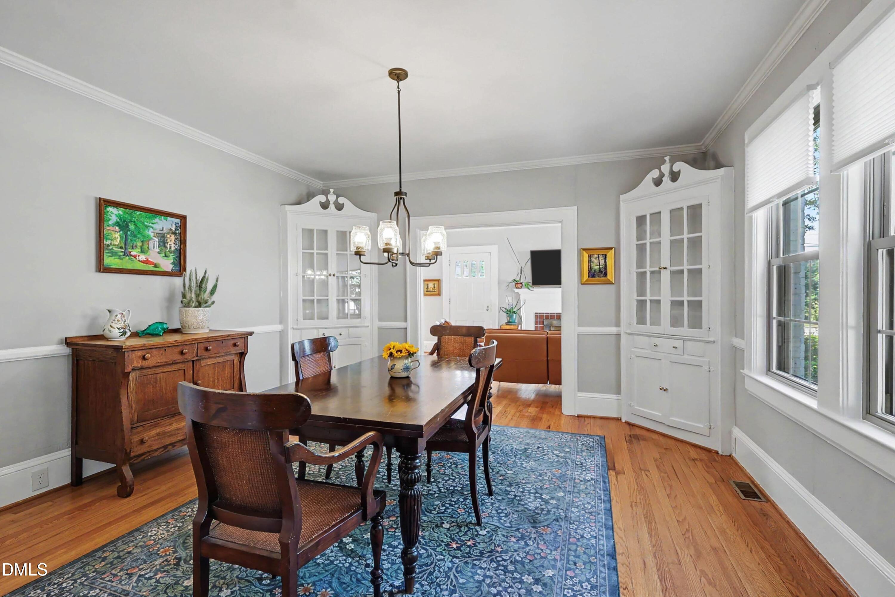305 S Walnut Street Property Photo 9