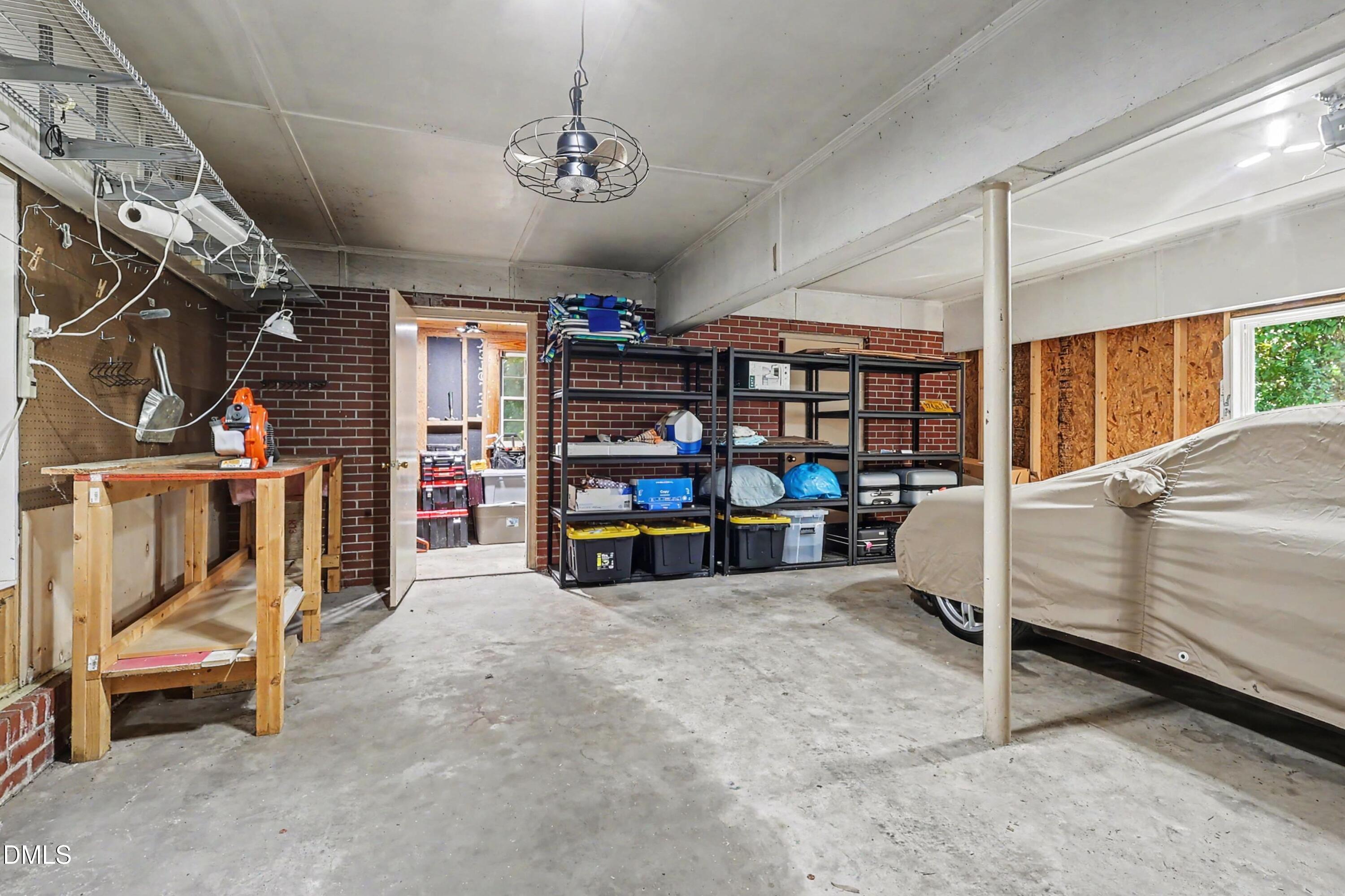 305 S Walnut Street Property Photo 26