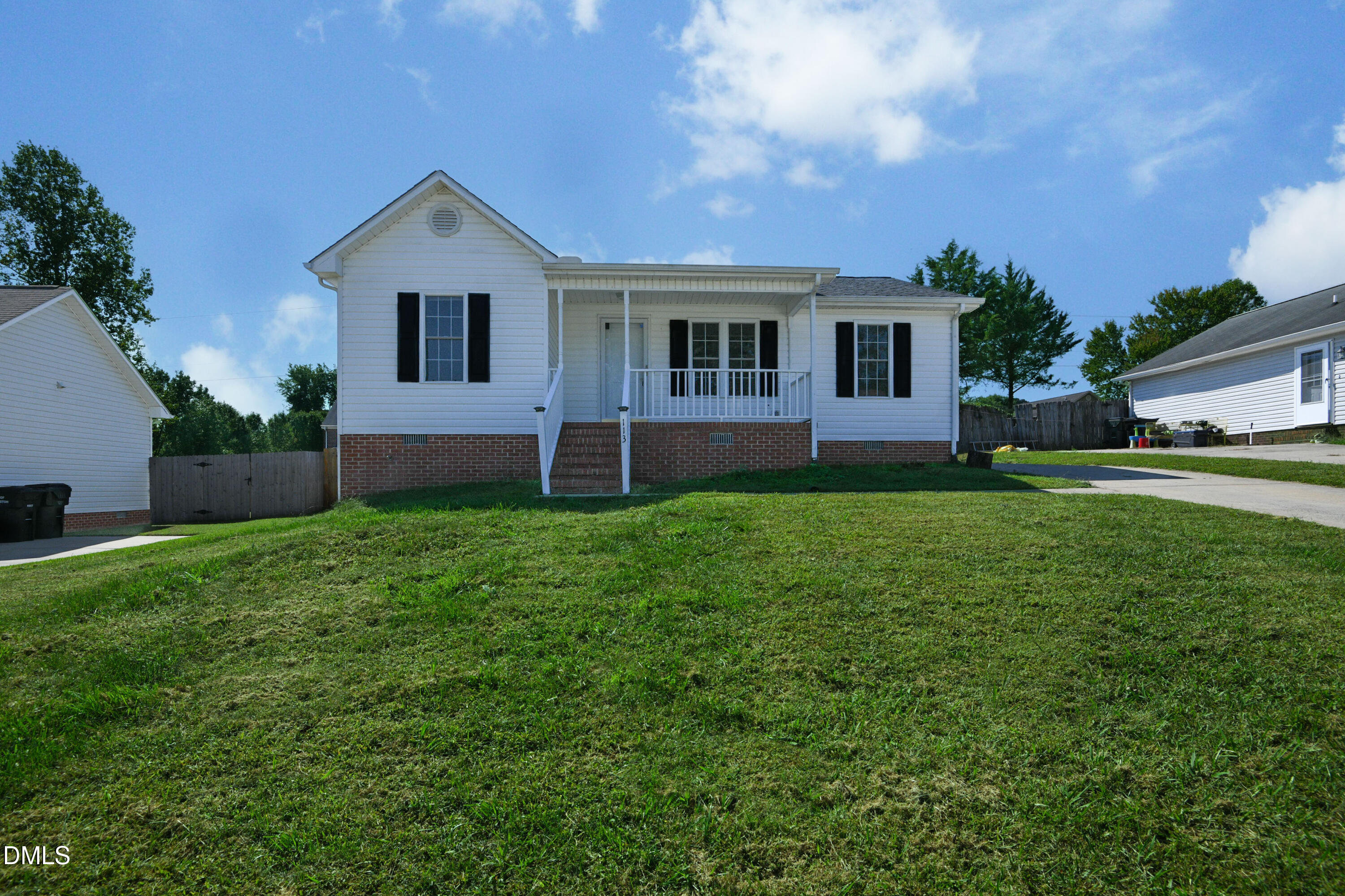 113 Justin Court Property Photo 1