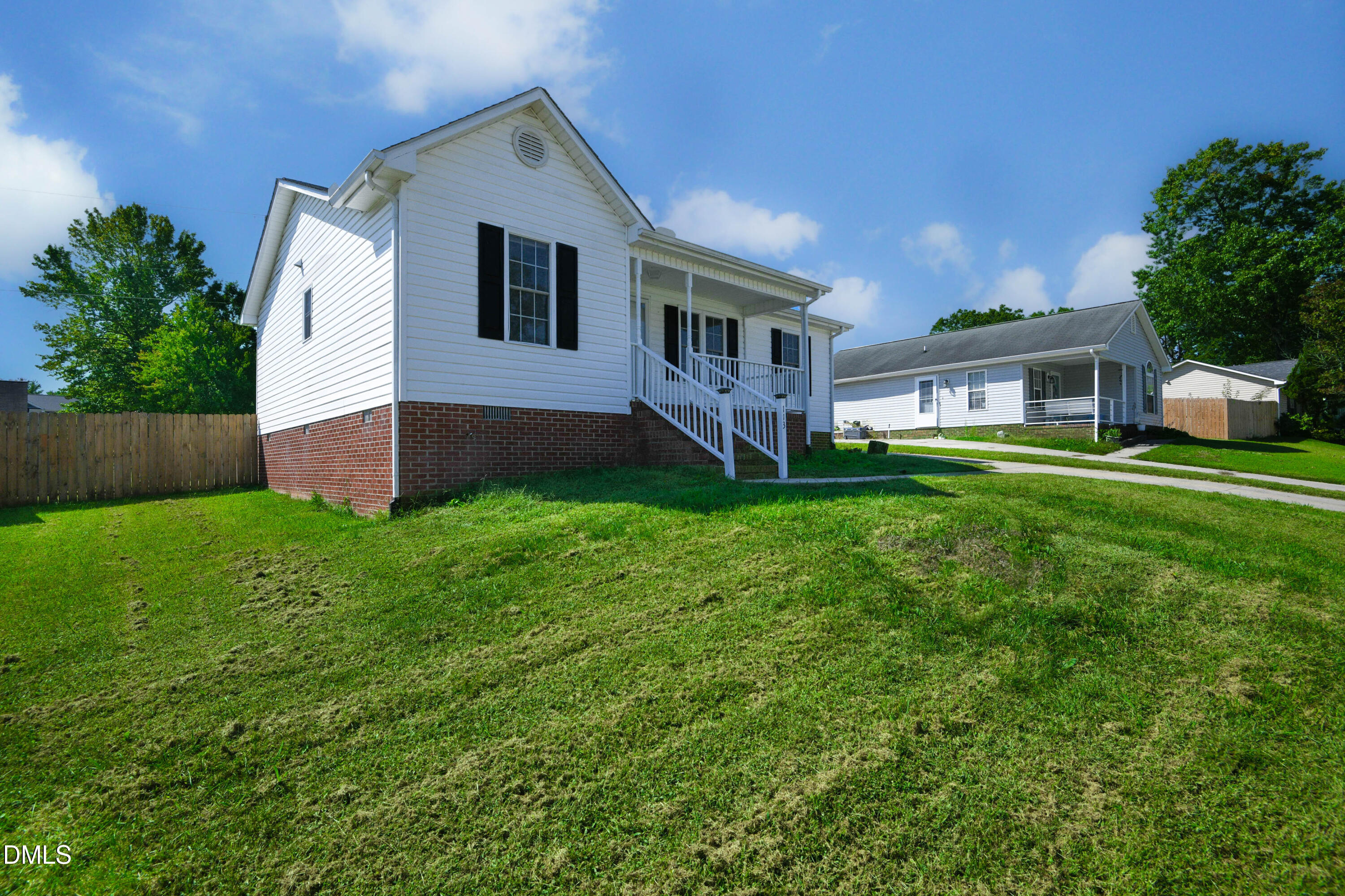 113 Justin Court Property Photo 3