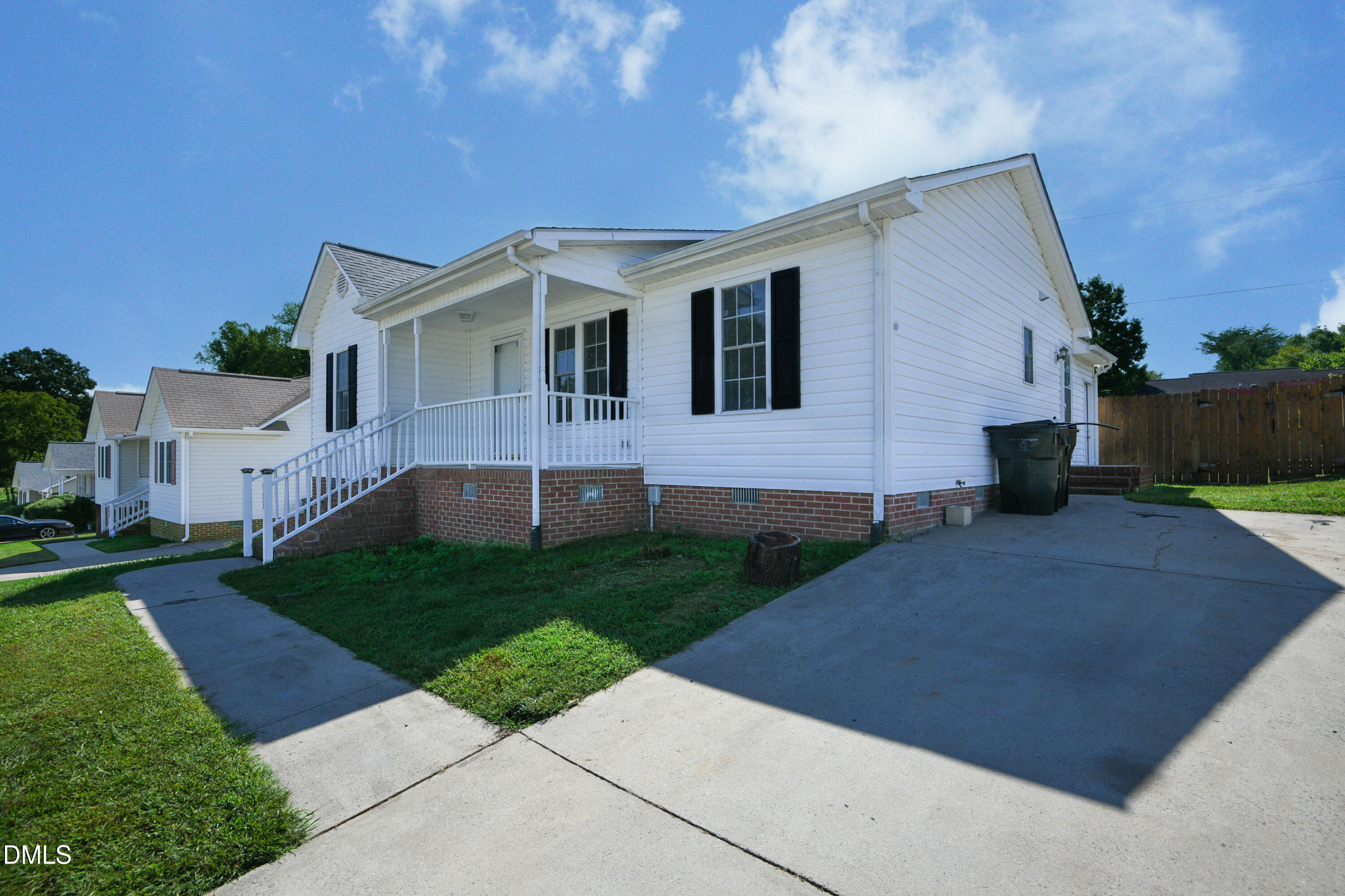 113 Justin Court Property Photo 4
