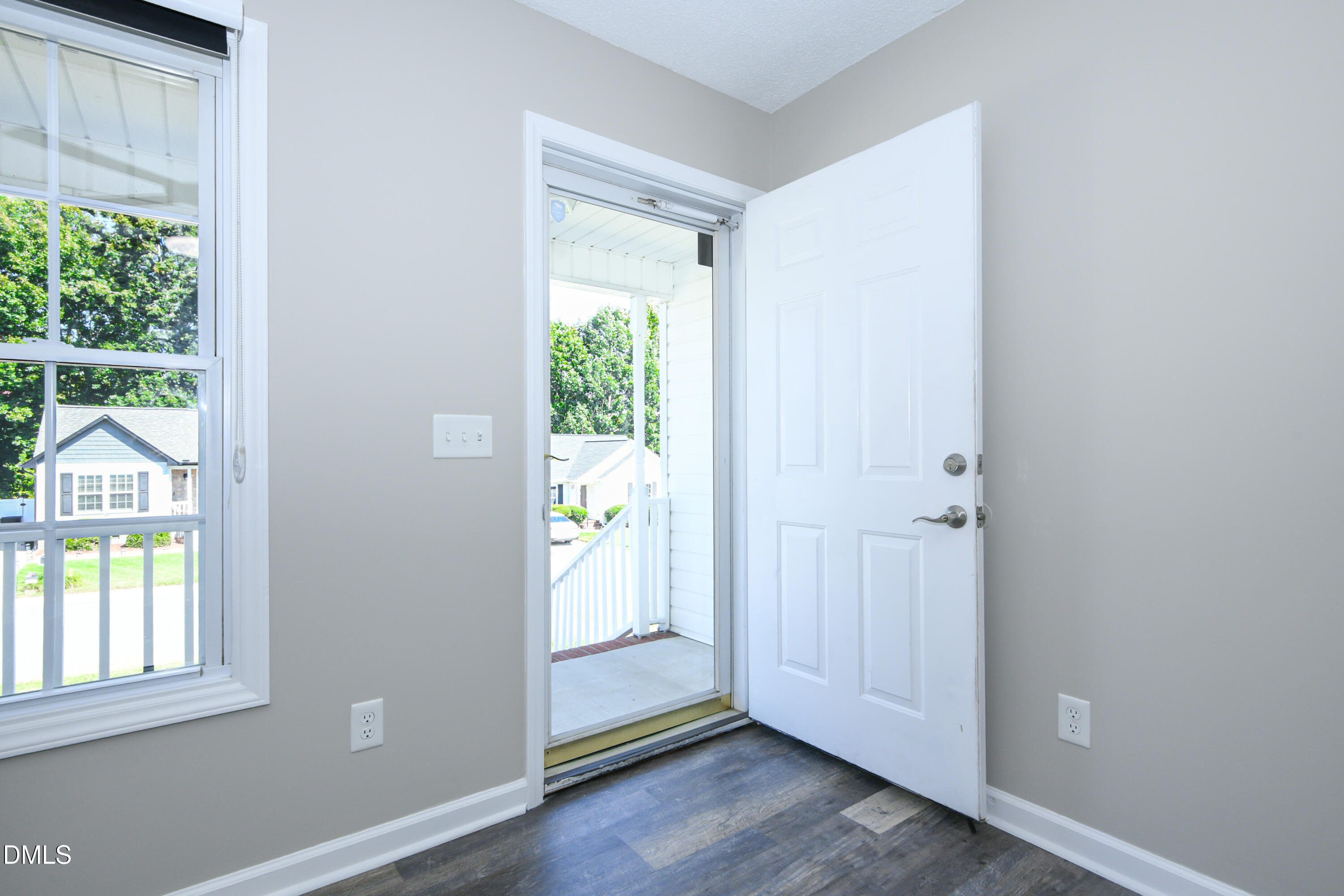 113 Justin Court Property Photo 6