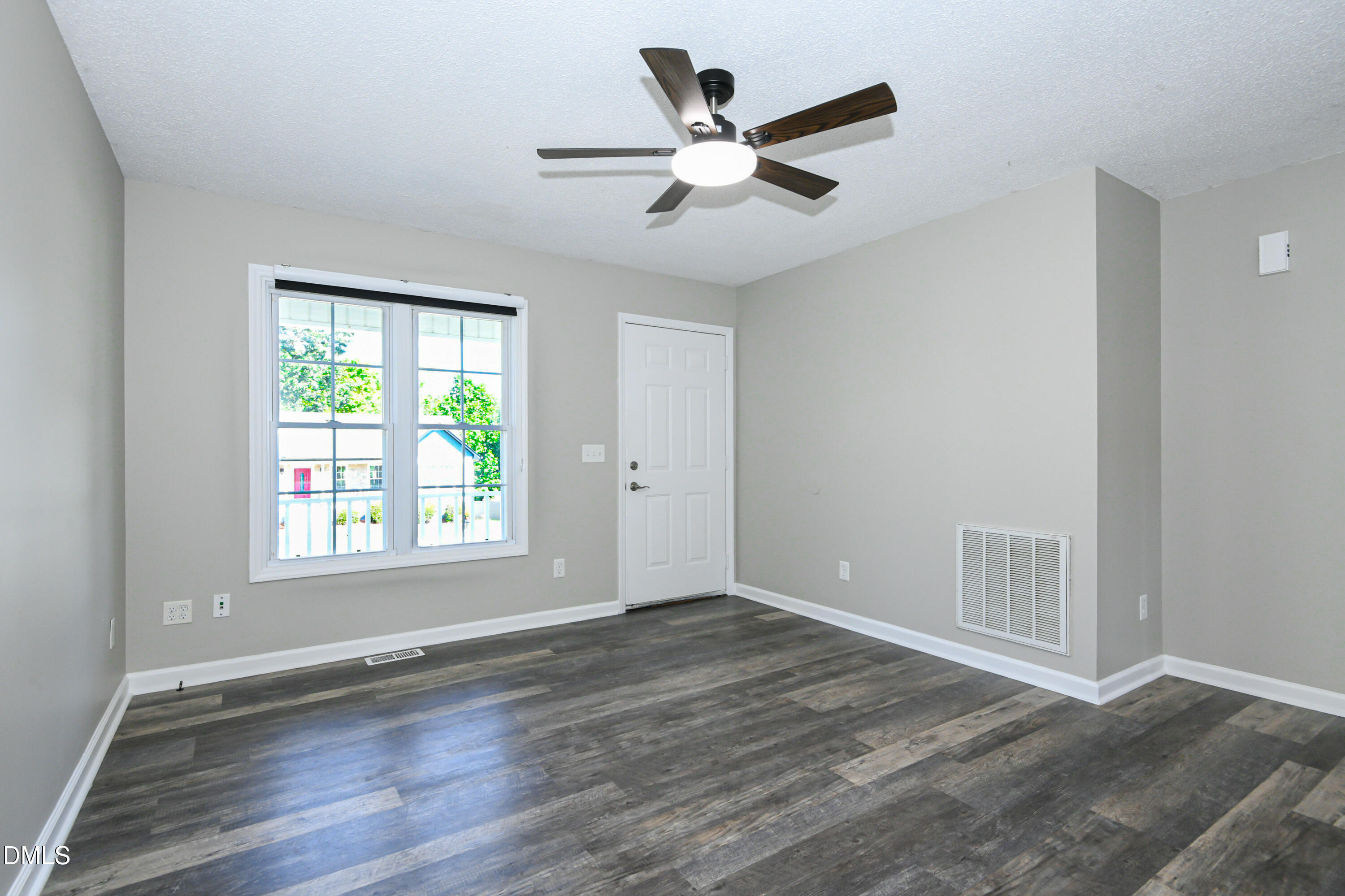 113 Justin Court Property Photo 9