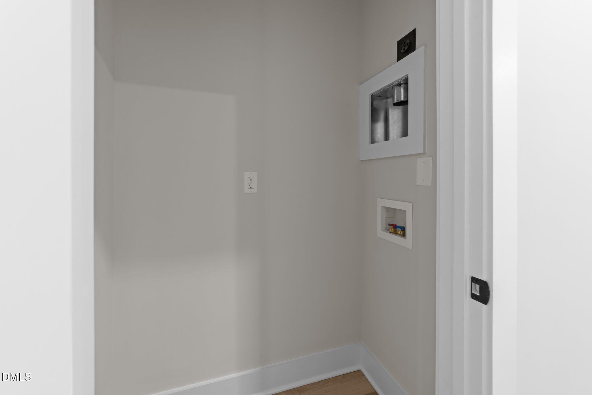 710 W North Street 101 Property Photo 25
