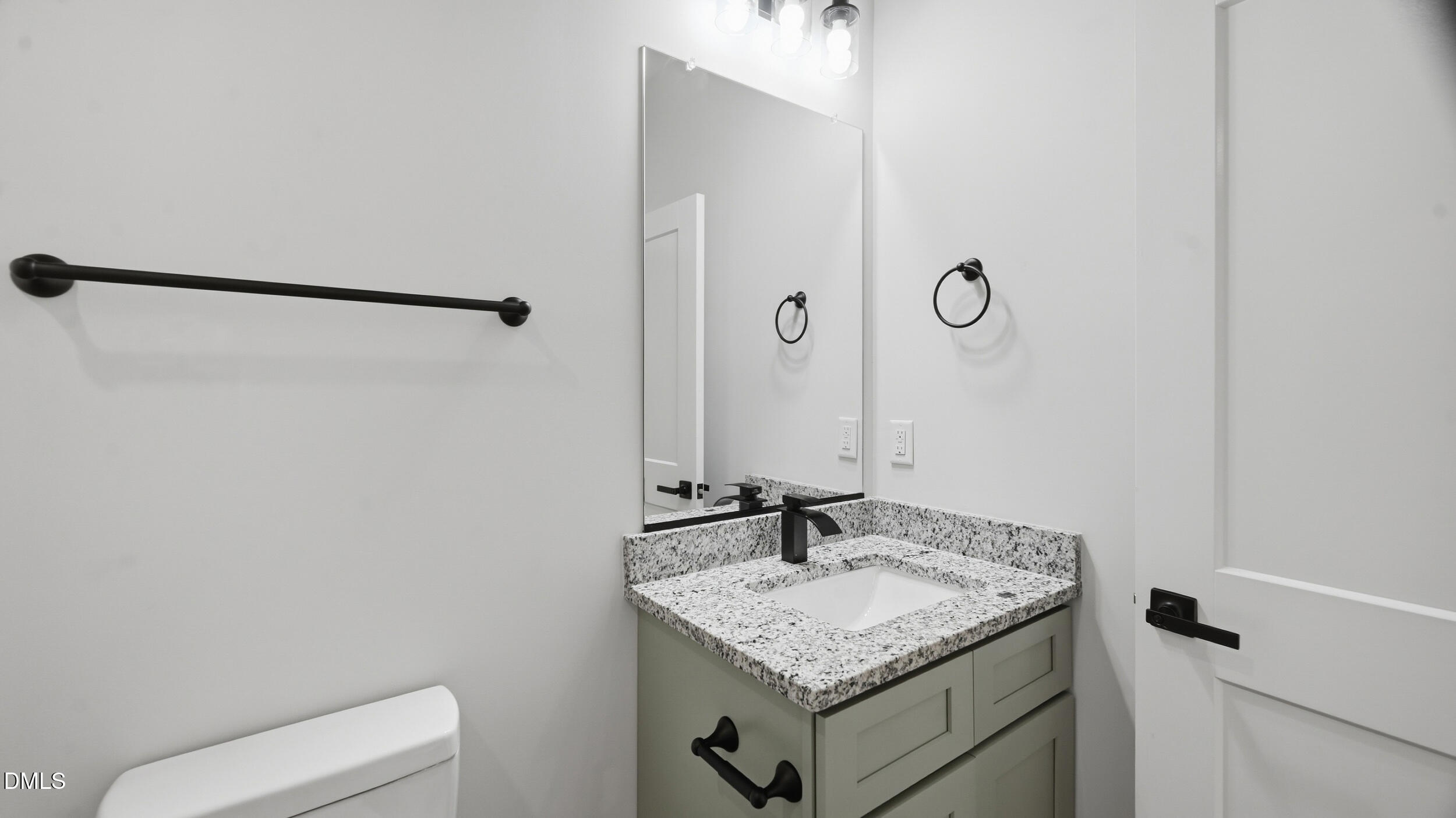 783 Meridian Avenue Property Photo 28