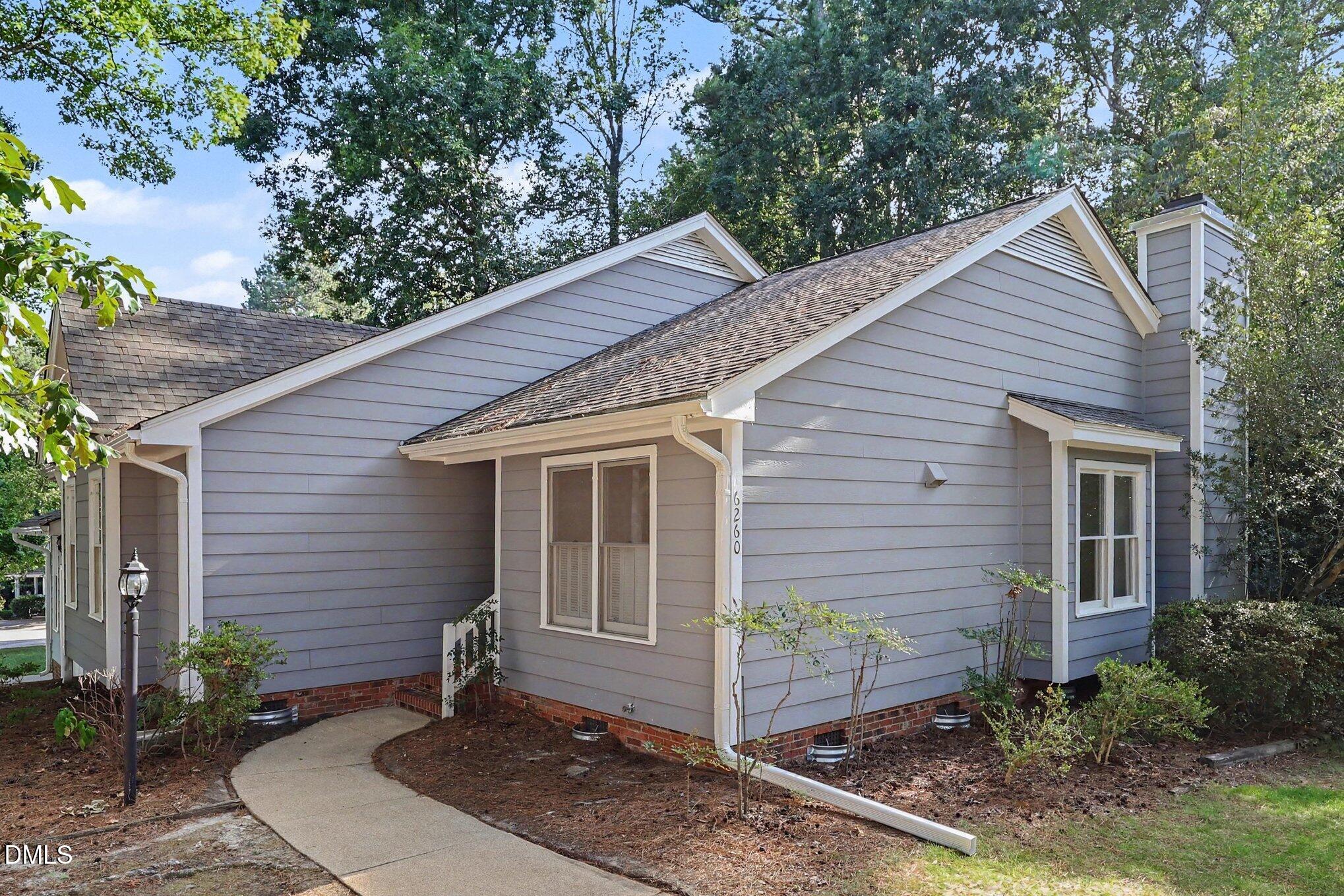 6260 Fountainhead Drive Property Photo 2
