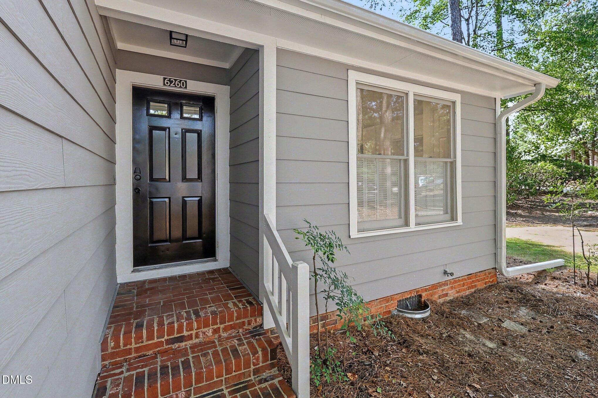6260 Fountainhead Drive Property Photo 3