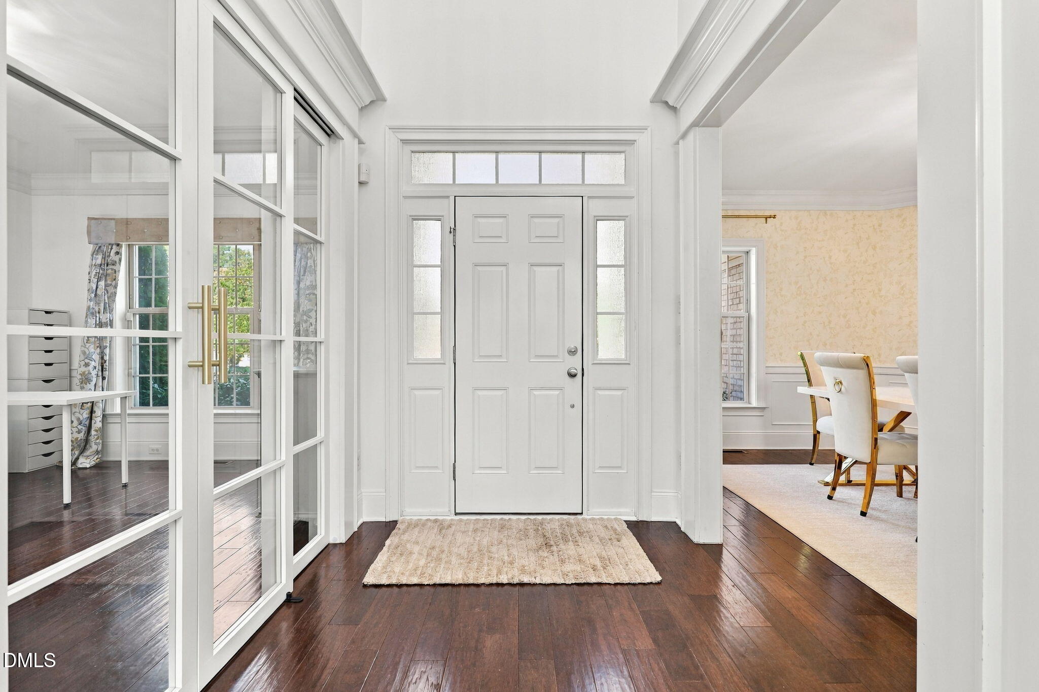 507 Swift Creek Crossing Property Photo 4