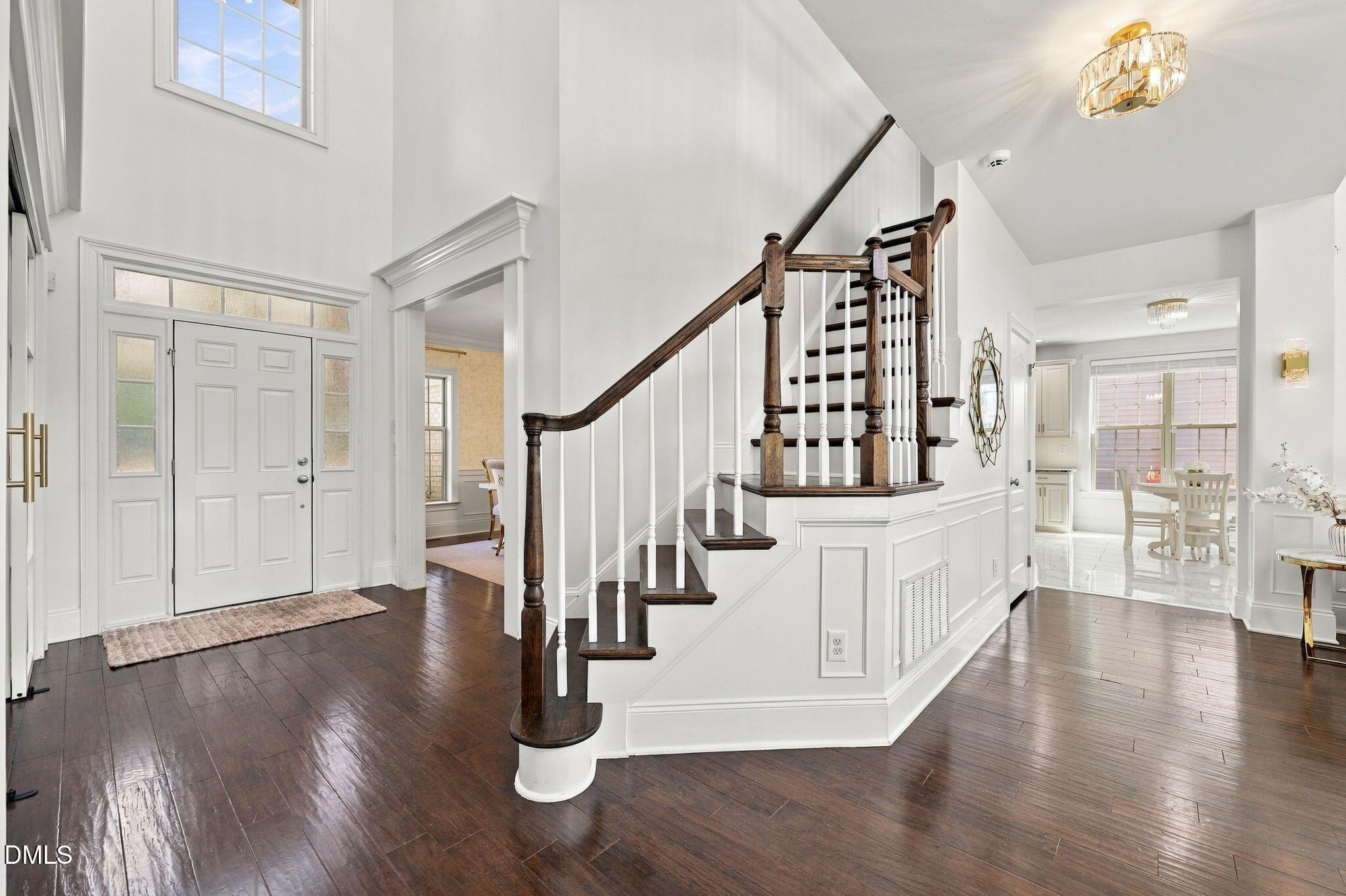 507 Swift Creek Crossing Property Photo 5