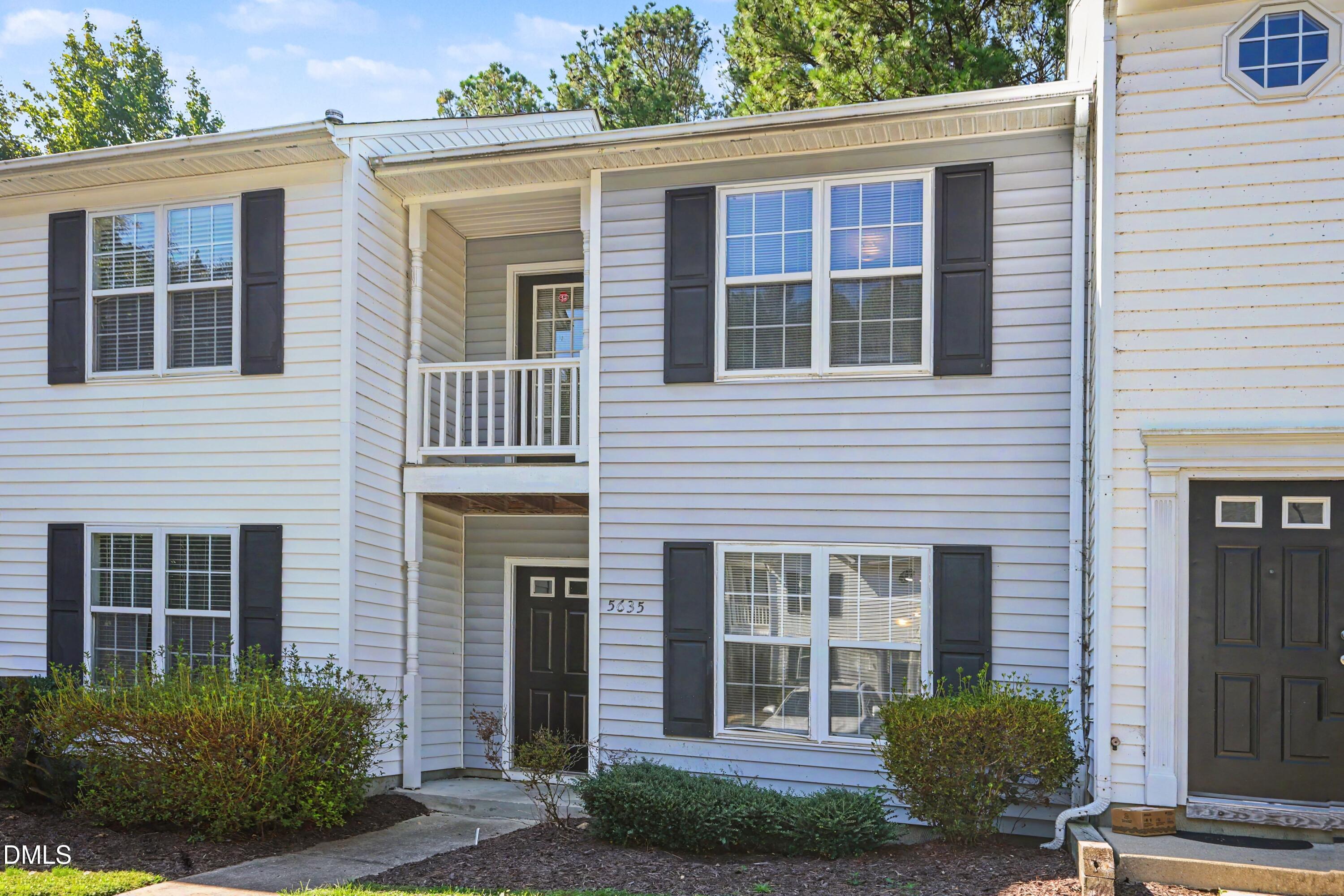 5635 Fieldcross Court Property Photo 1