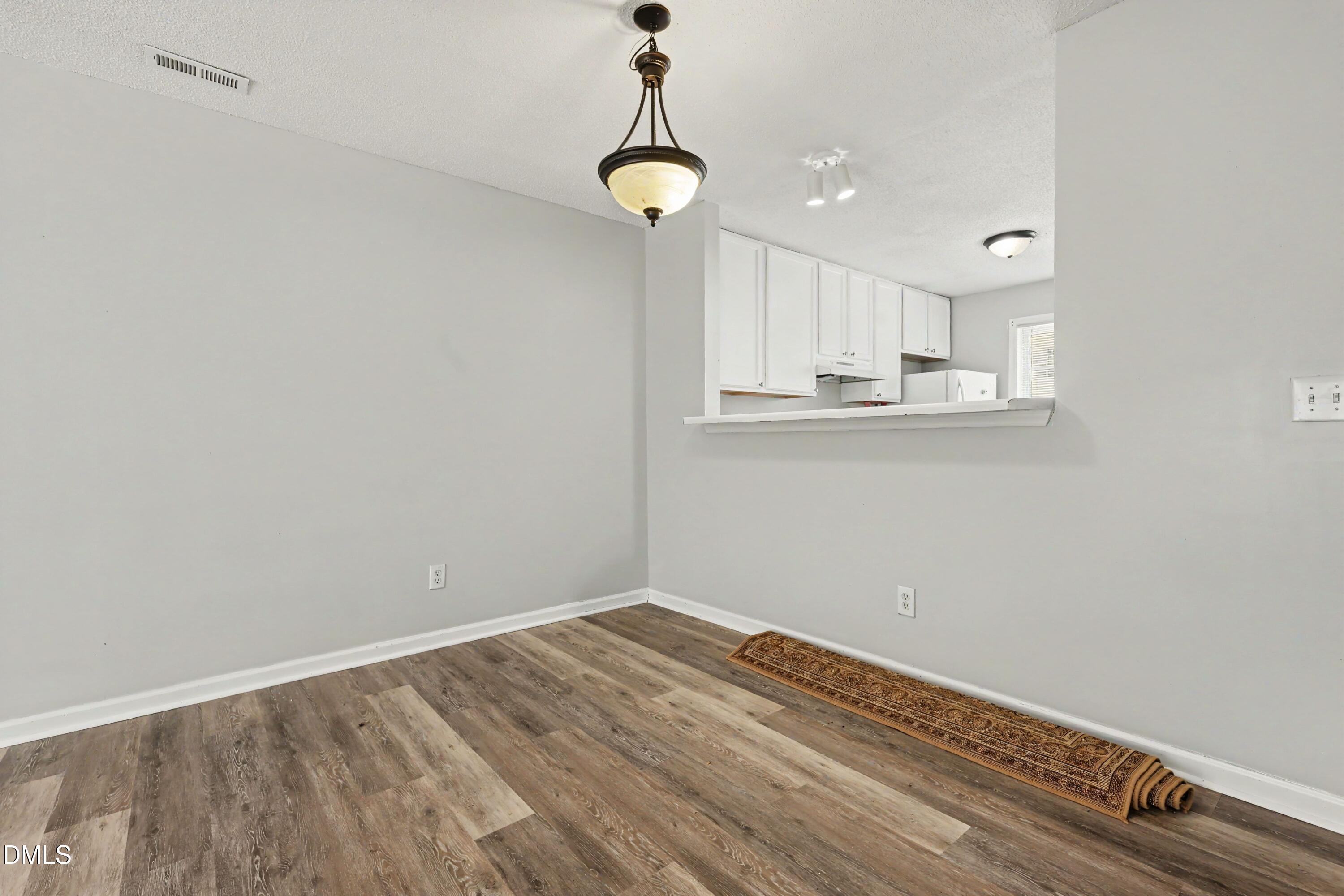 5635 Fieldcross Court Property Photo 12