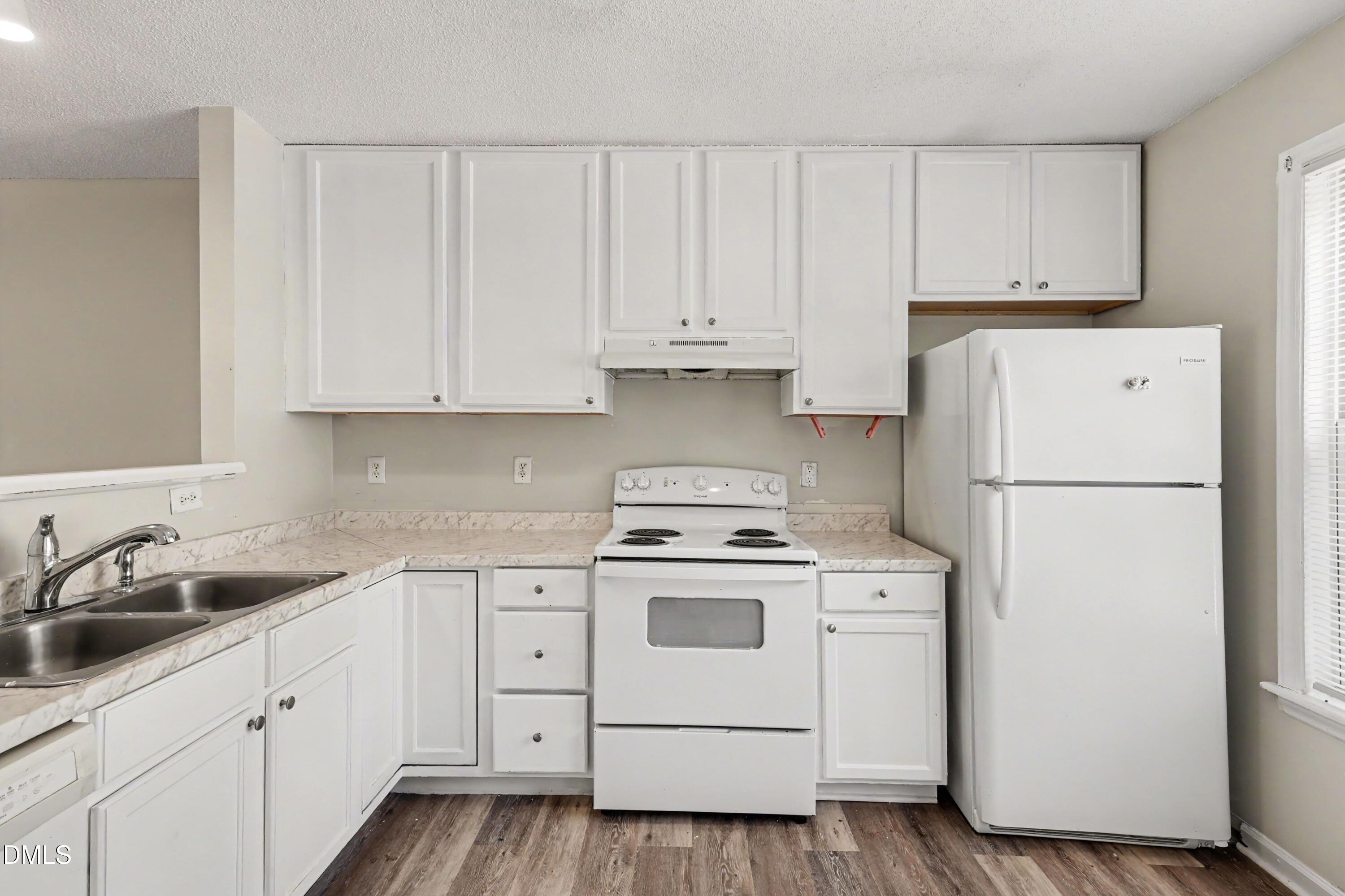 5635 Fieldcross Court Property Photo 16