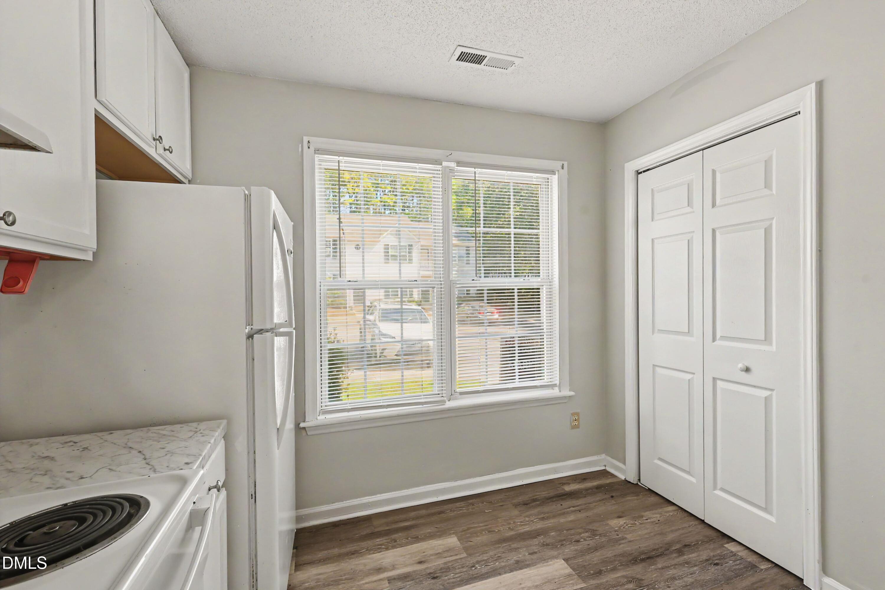 5635 Fieldcross Court Property Photo 17