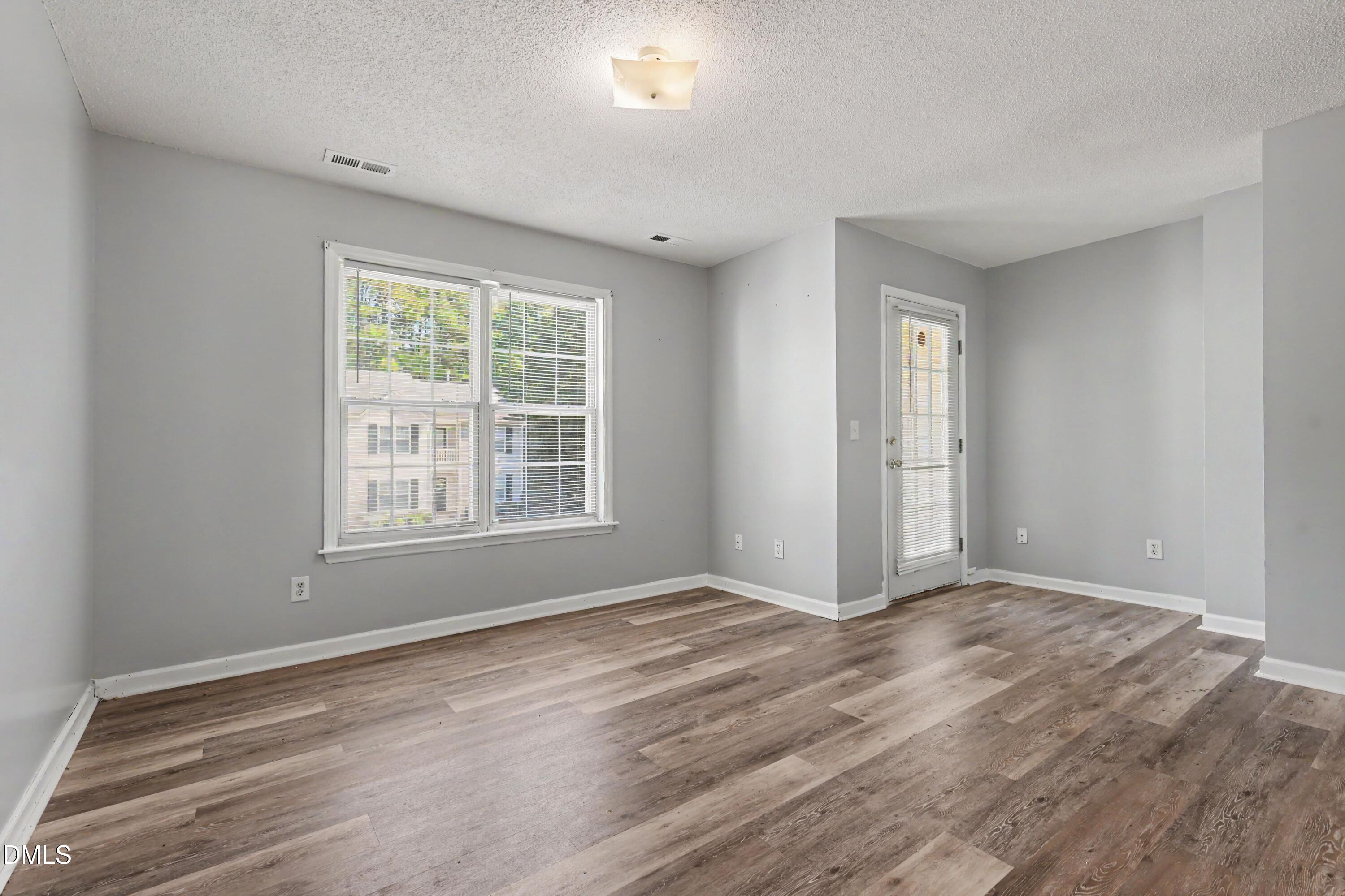 5635 Fieldcross Court Property Photo 24